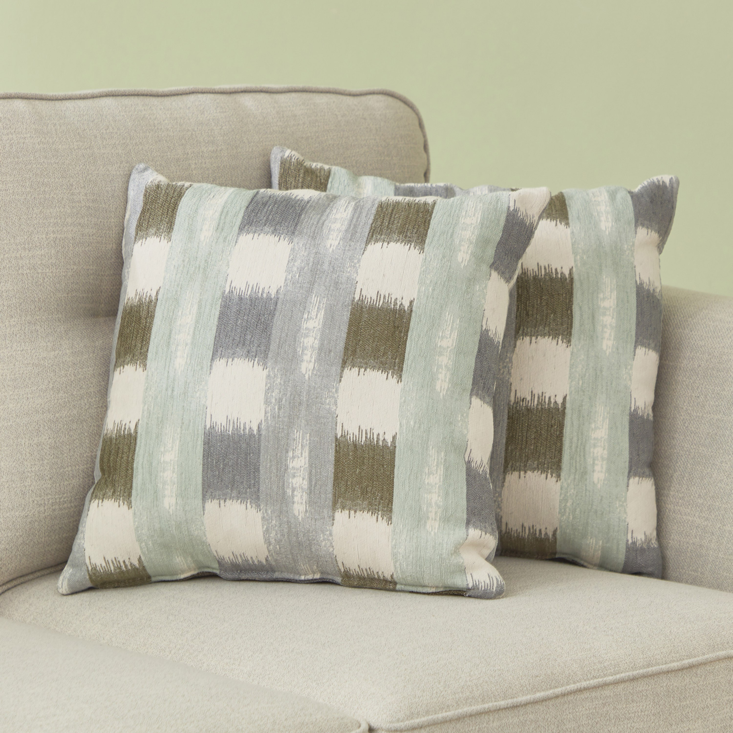 كنبة قماش 3 مقاعد مع 2 وسادة من نيوارك-hbxlivingroom-sofasandarmchairs-sofas-image-8