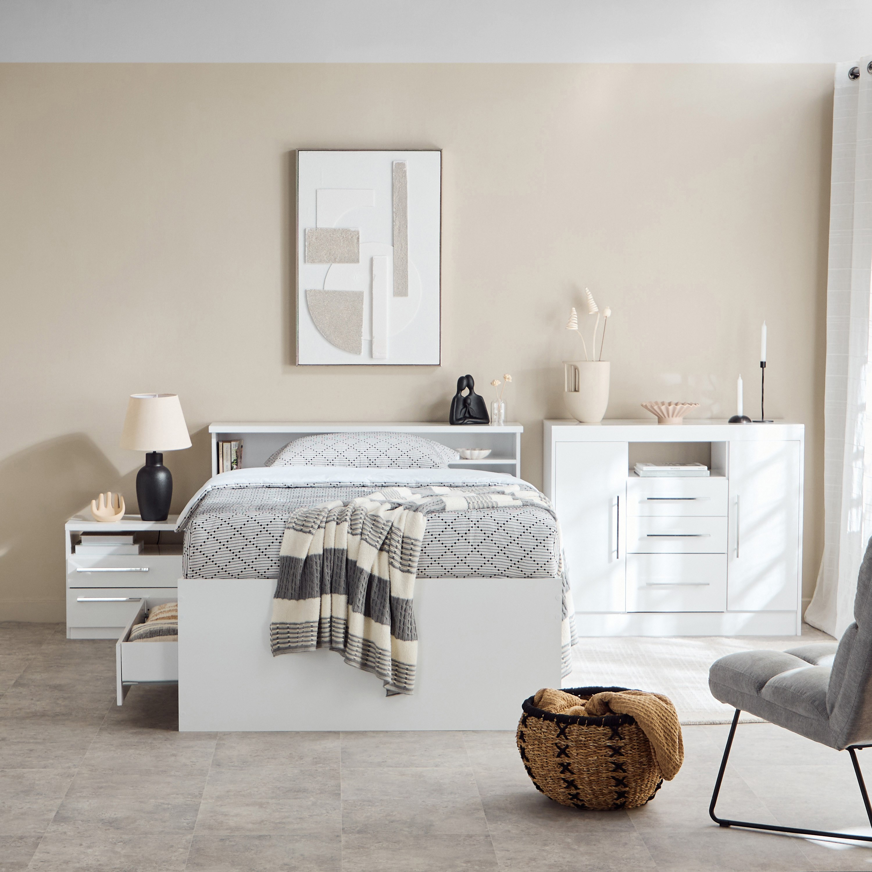 Londrina 3-Drawer 2-Door Young Dresser without Mirror-hbxfurniture-kidsroom-kidsdressersandmirrors-image-5