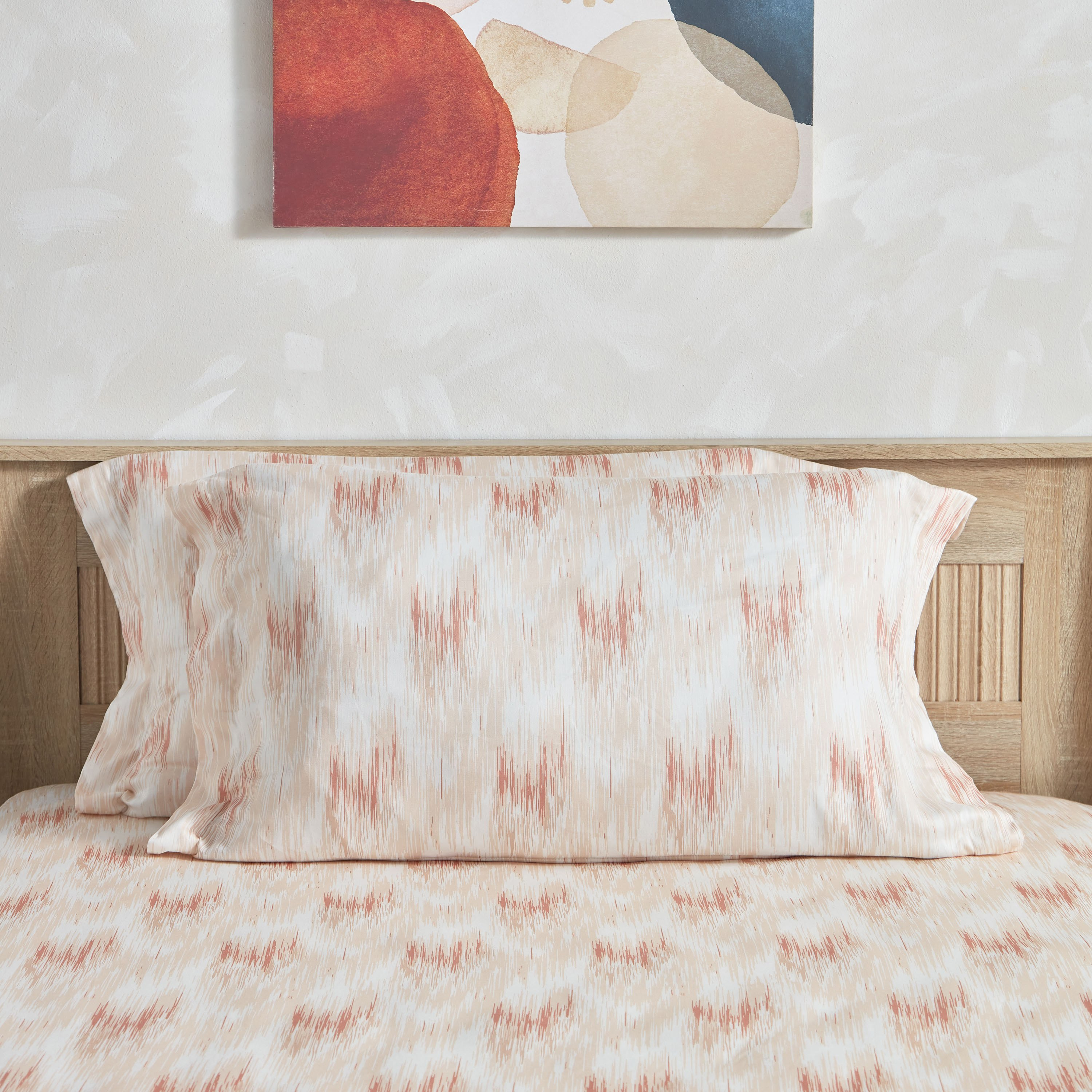 طقم كيس وسادة قطن قطعتين بطبعات من هاوستون تريليوم - 50 × 75 + 5 سم-hbxhomeware-hbxbedroom-image-2