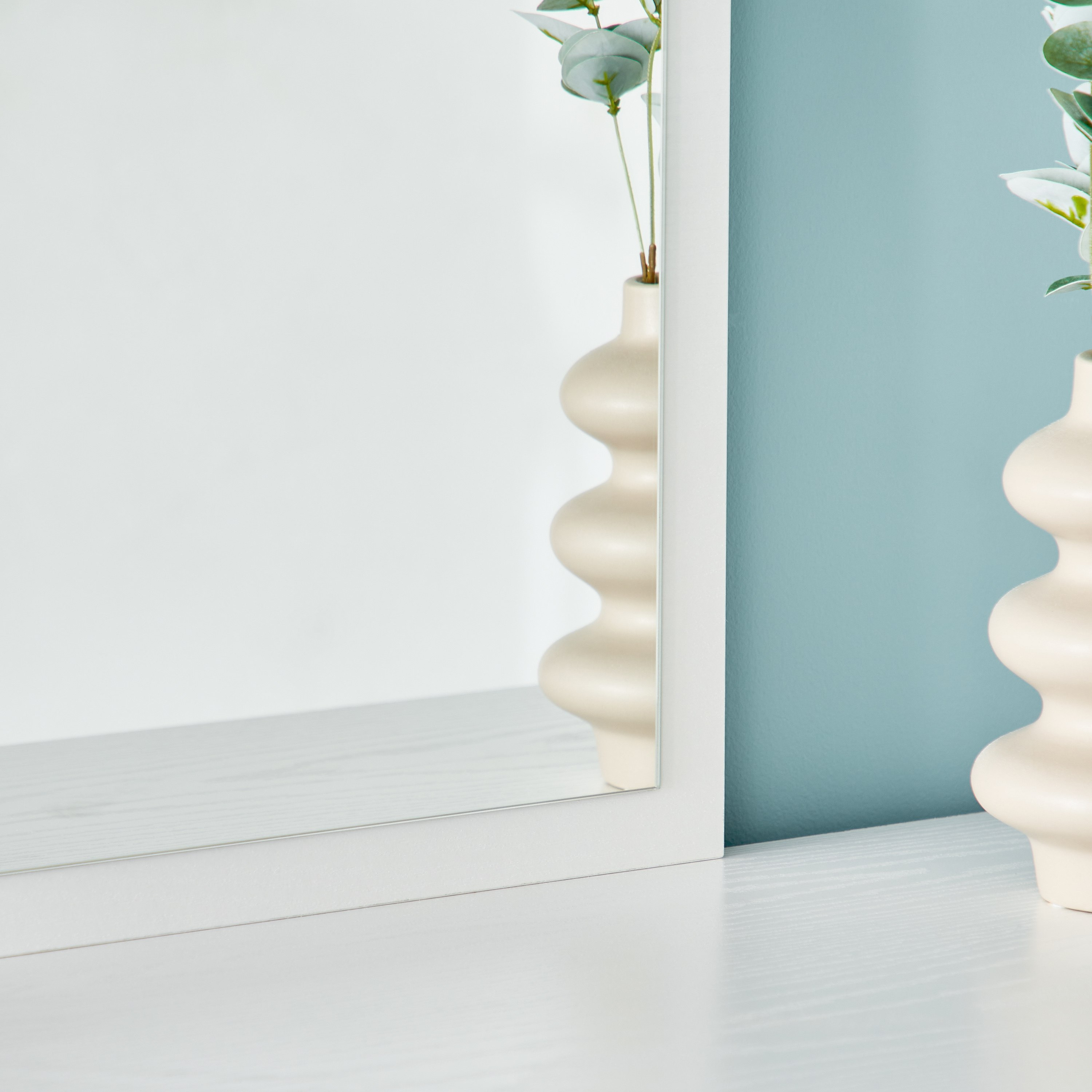 Frankfurt Mirror without Dresser-PROMO_HB_UAE_HBX10_250526-image-6