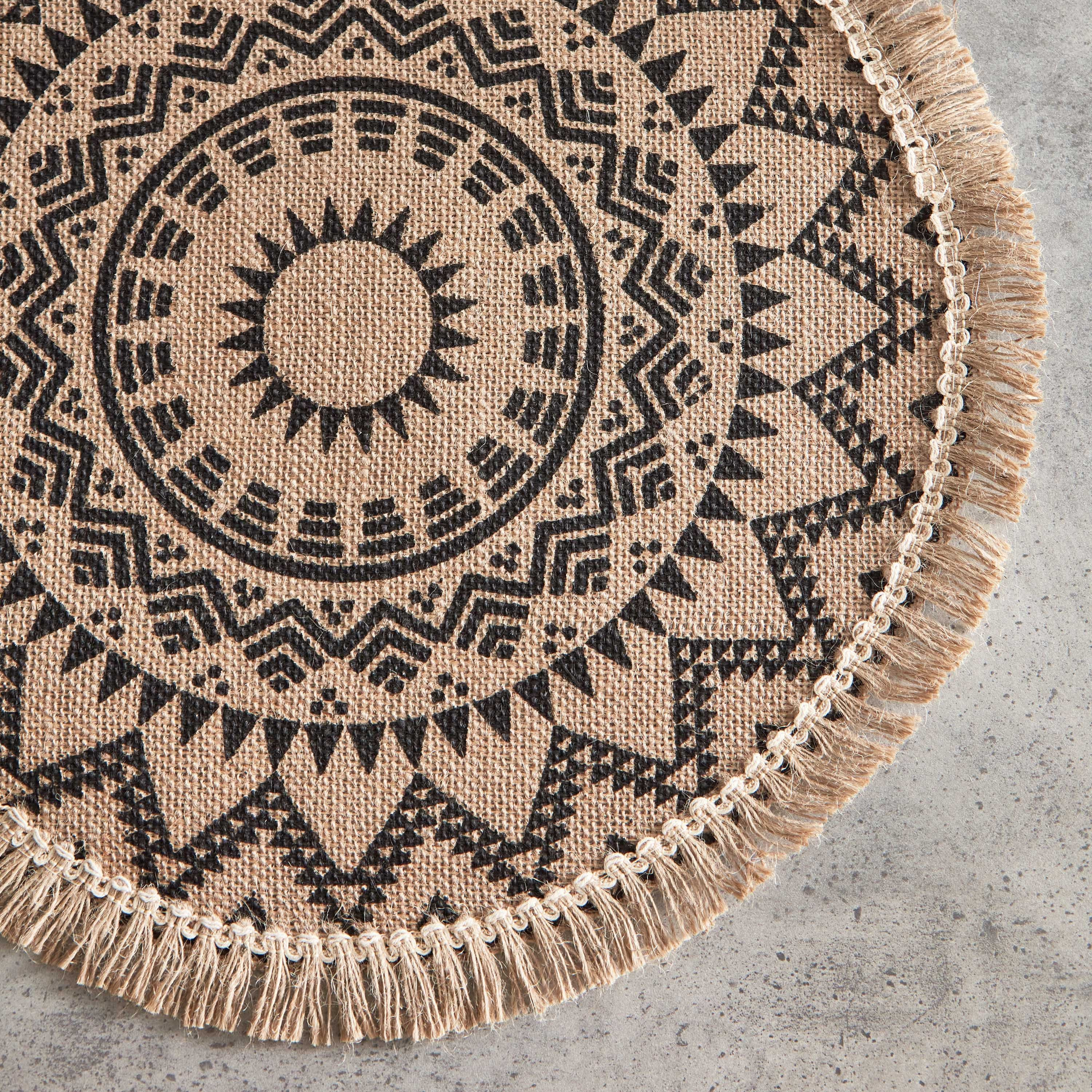 مفرش طاولة جوت من فيليب جريس- 38x38 سم-hbxdecorandfurnishings-homefurnishings-tablelinens-image-2