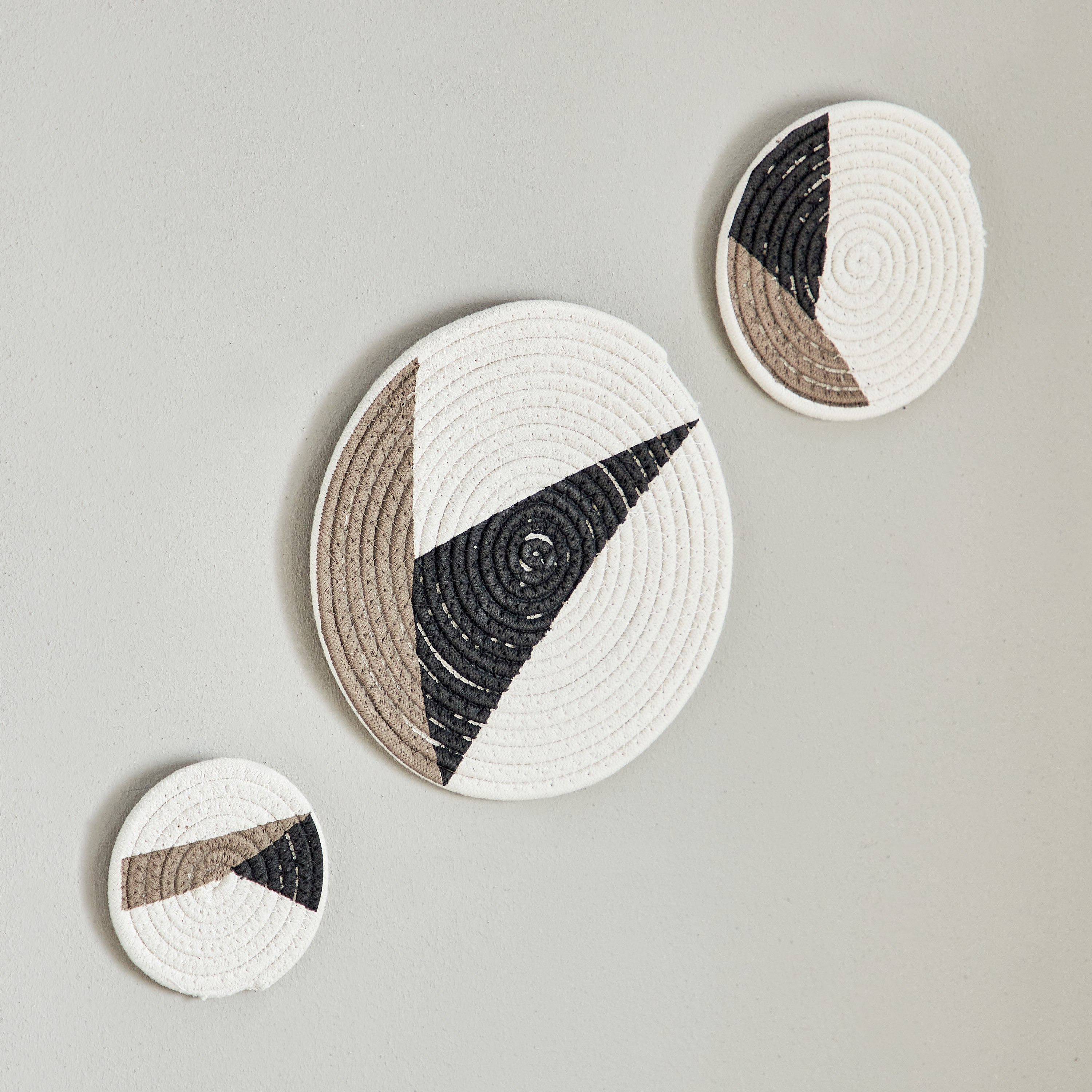 طقم زينة حائط 3 قطع من تيرا-hbxdiningroom-walldecor-wallart-image-1
