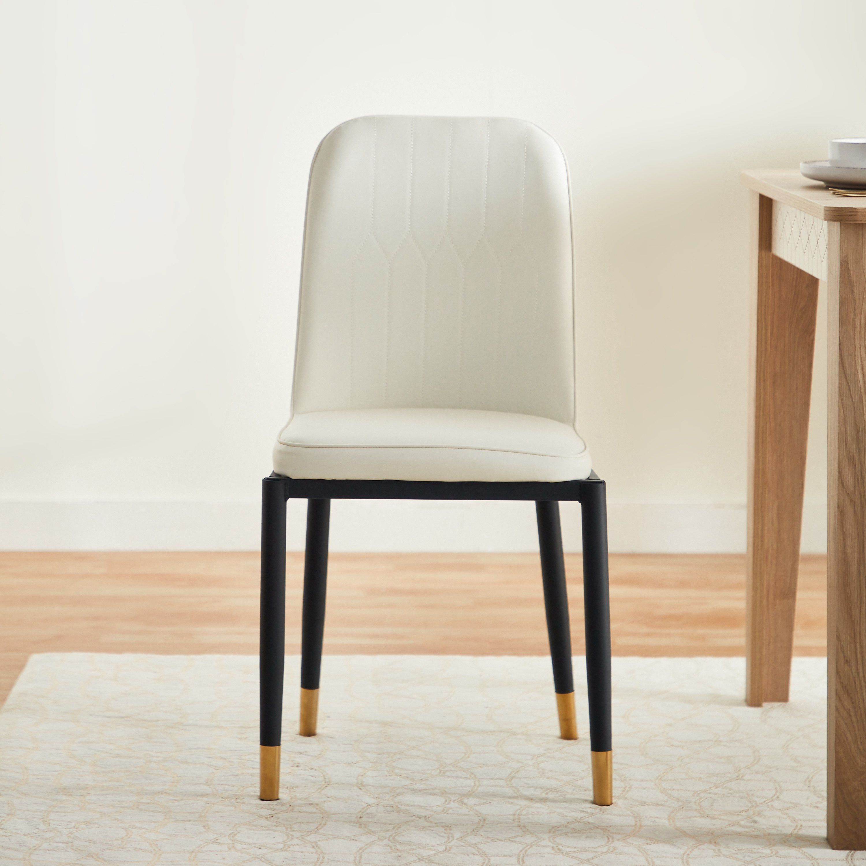 كرسي سُفرة من فو-hbxdiningroom-diningchairs-image-2