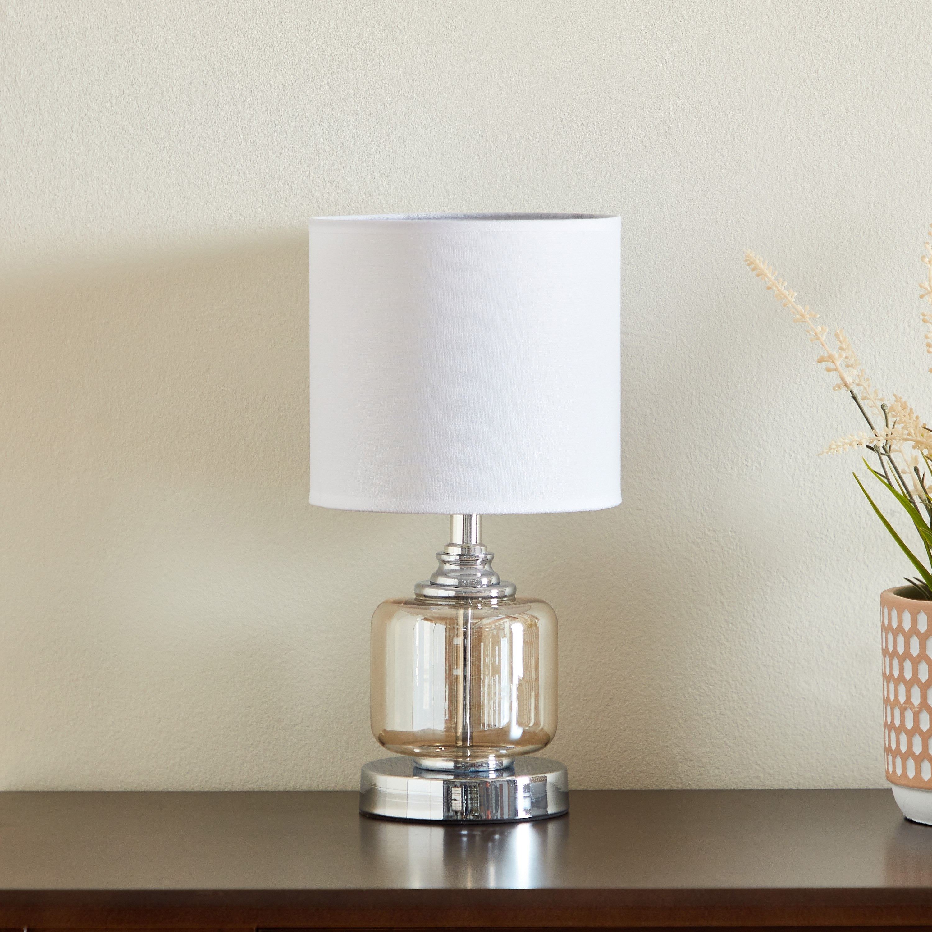 مصباح طاولة زجاج من برلين - 16.5x16.5x31.5 سم-hbxlivingroom-lighting-tablelamps-image-1