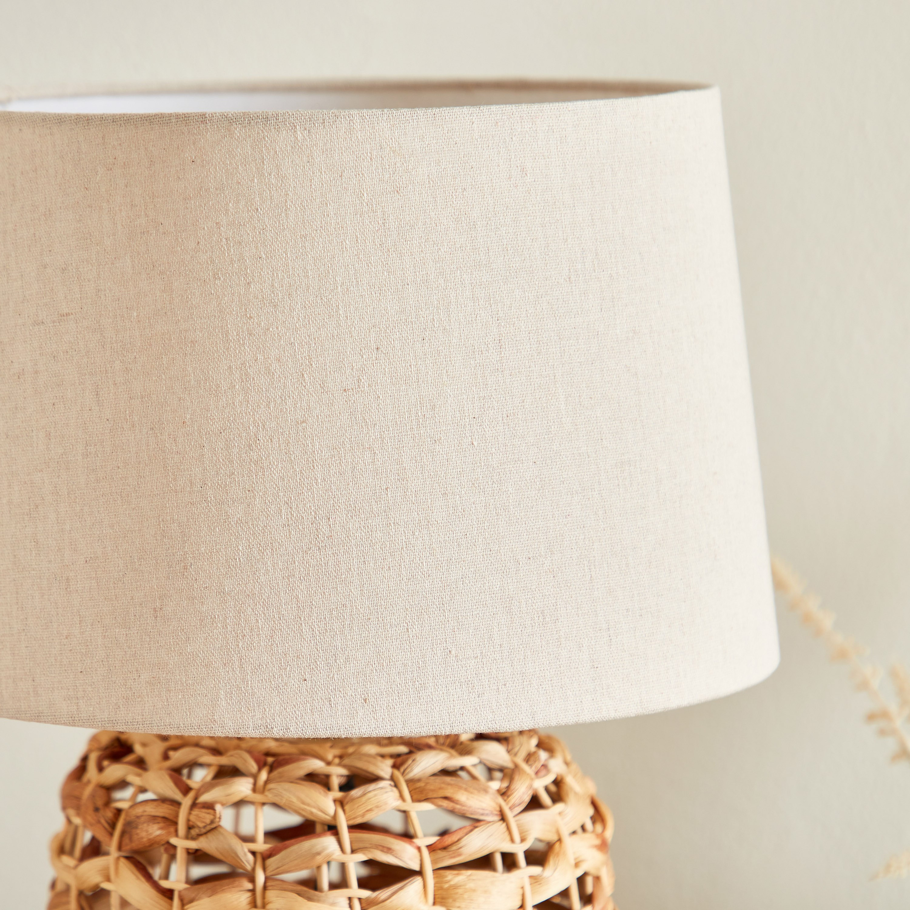 Berlin Natural Water Hyacinth Table Lamp - 30x30x48 cm-hbxlivingroom-lighting-tablelamps-image-3