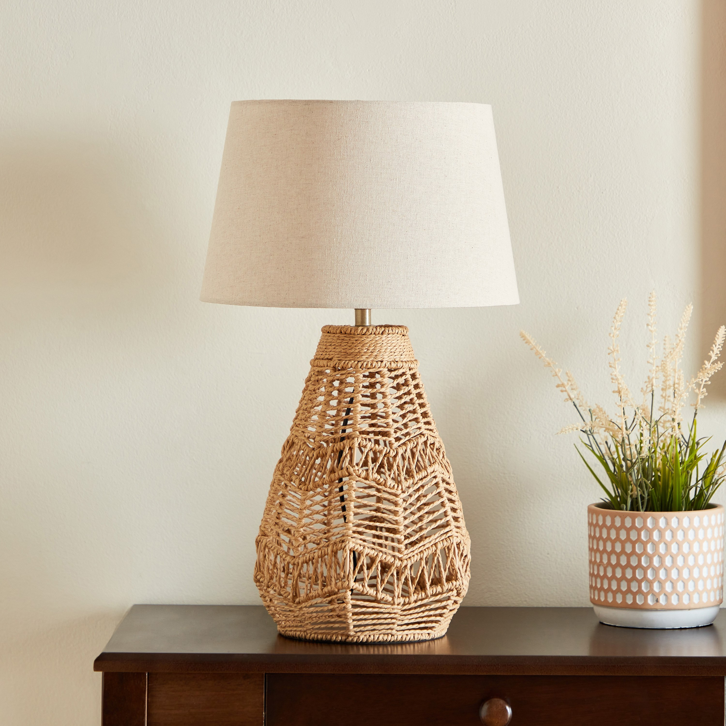 مصباح طاولة من الروطان الطبيعي من برلين - 32x32x53 سم-hbxlivingroom-lighting-tablelamps-image-1