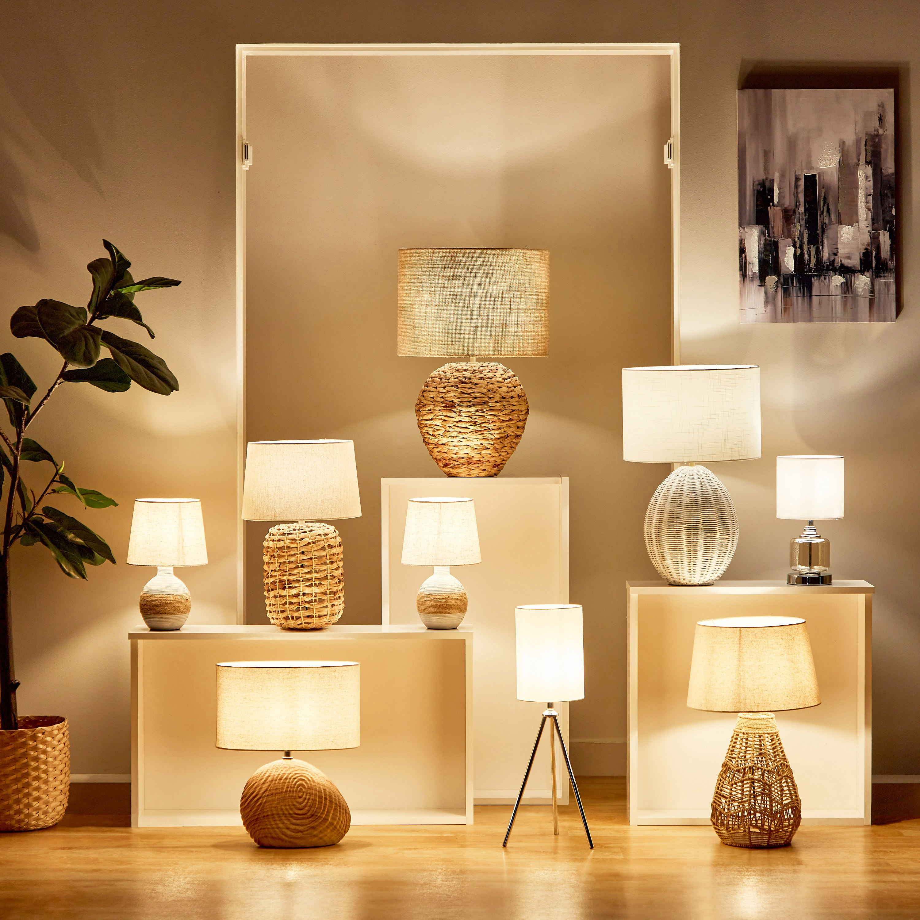 مصباح طاولة من الروطان الطبيعي من برلين - 32x32x53 سم-hbxlivingroom-lighting-tablelamps-image-6