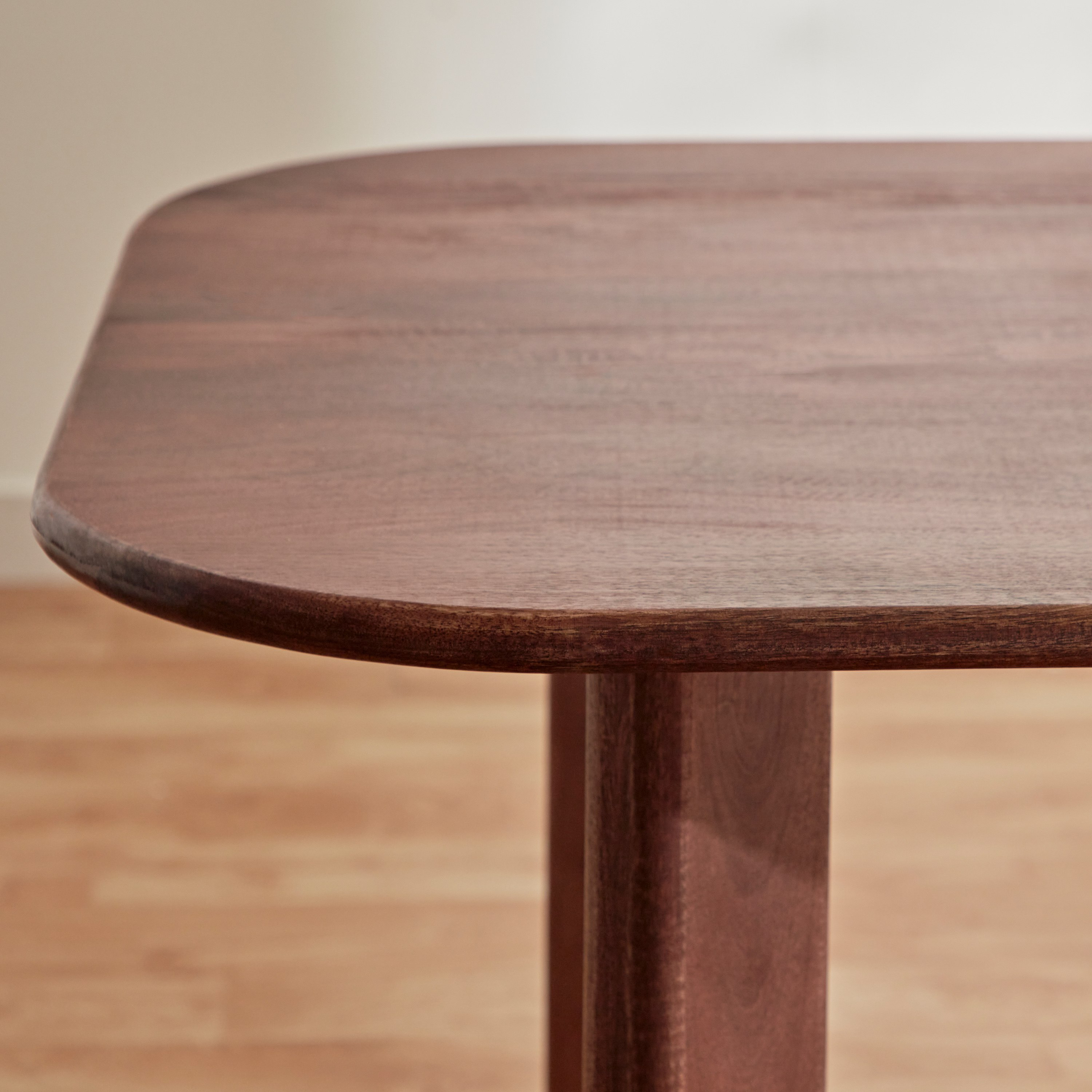 طاولة سفرة 8 مقاعد من الخشب الصلب من مارسيو-hbxfurniture-diningroom-diningtables-eightseater-image-5