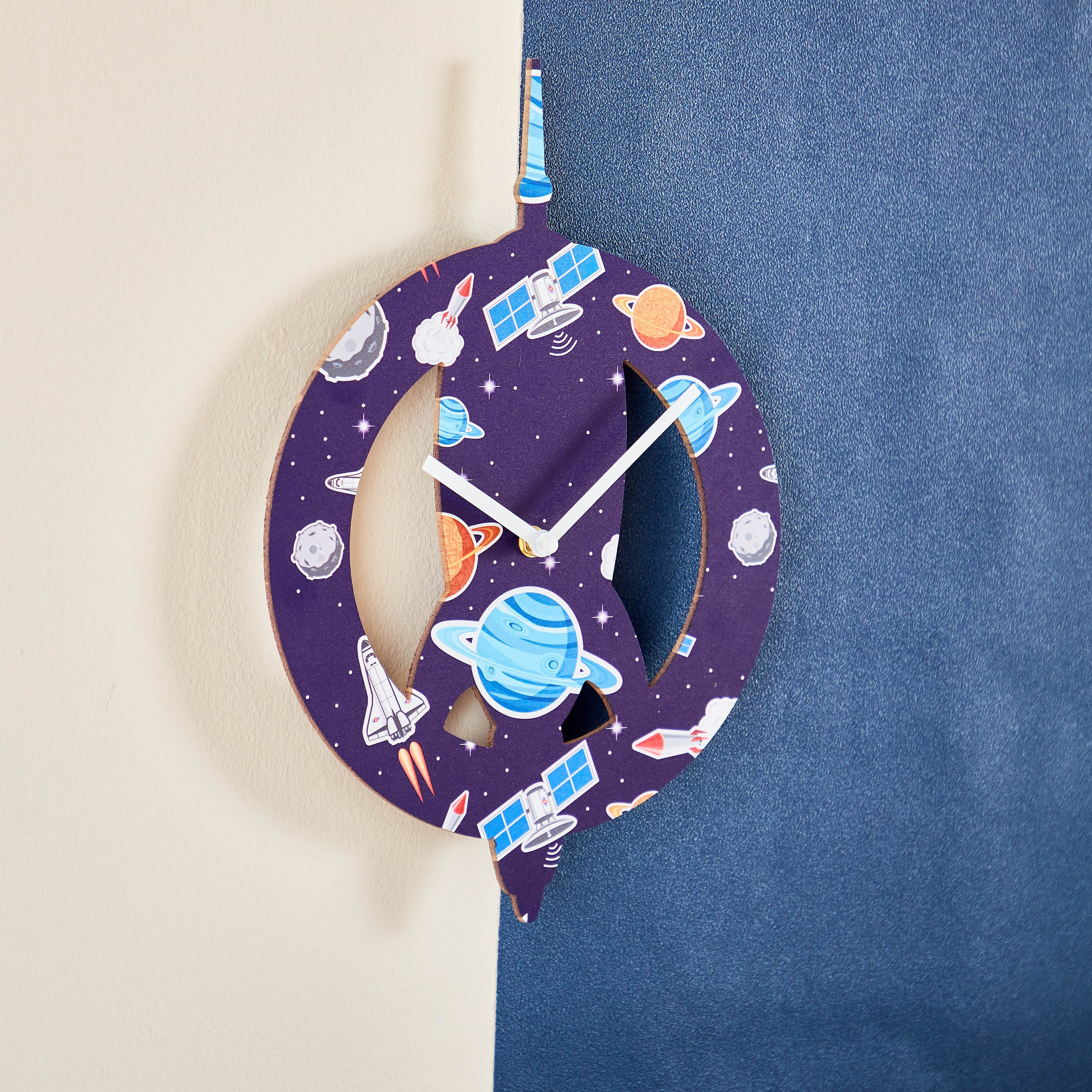 خطاف حائط إم دي إف بتصميم كواكب من فيو - 37x26x3.5 سم-hbxhomeware-hbxkidsandyouth-image-2