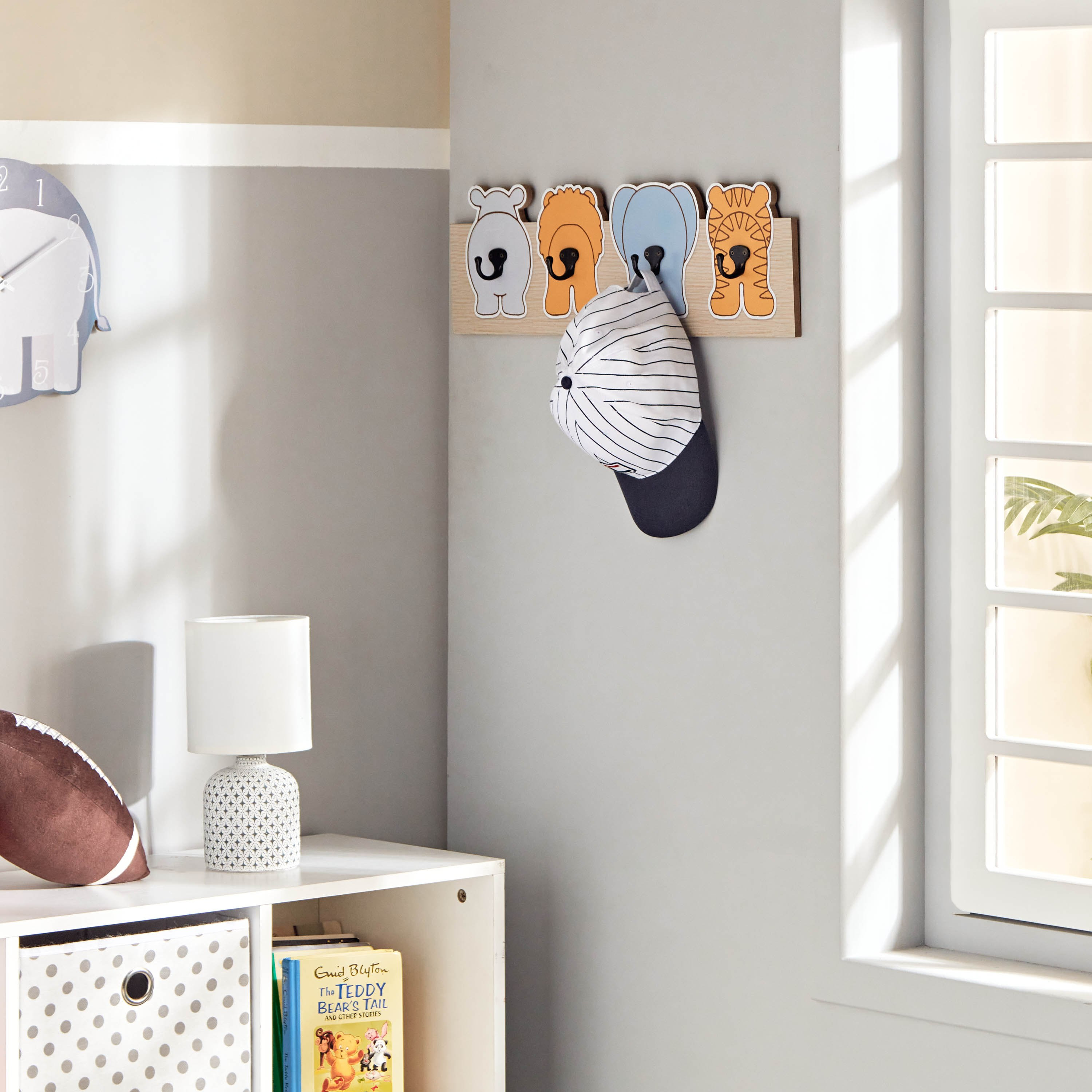 خطاف حائط إم دي إف من فيو - 56x17.5x5 سم-hbxhomeware-hbxkidsandyouth-image-4