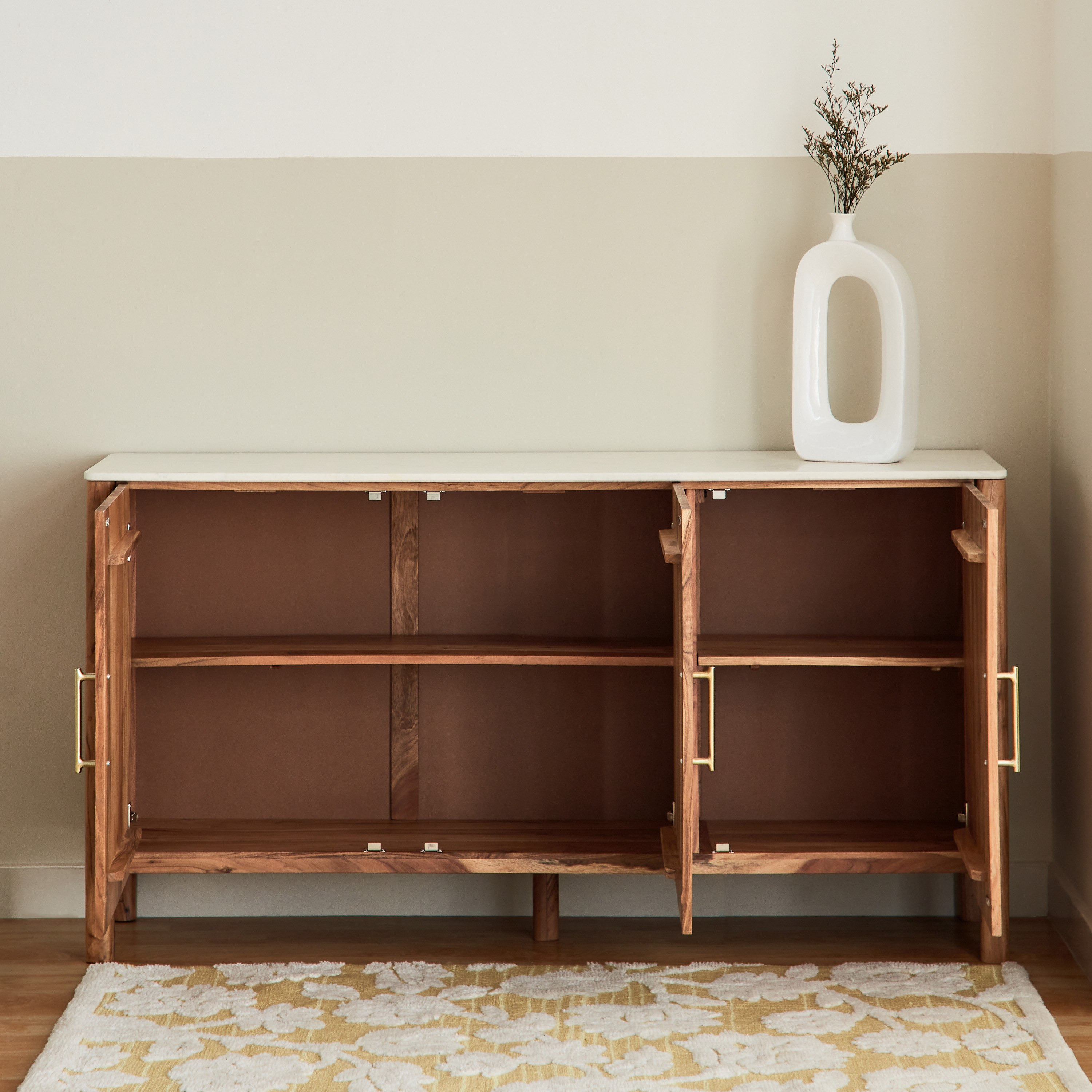 خزانة بوفيه جانبية من الخشب الصلب بـ3 أبواب وسطح رخام من ميدتاون-hbxfurniture-diningroom-buffetsandsideboards-image-3