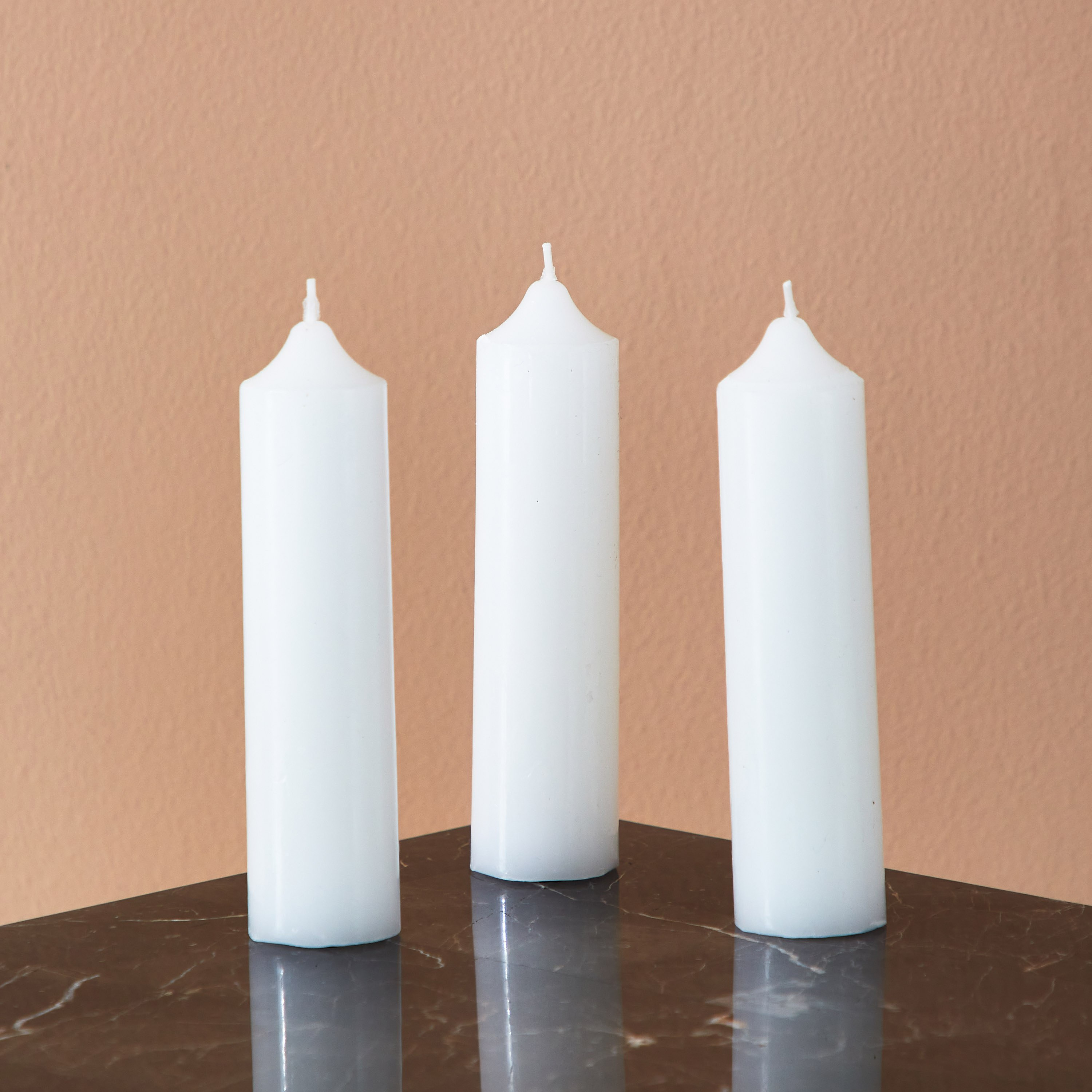 طقم شموع عموديّة 3 قطع من ميا - 4x15 سم-hbxhomeware-hbxdecorandfurnishings-image-1