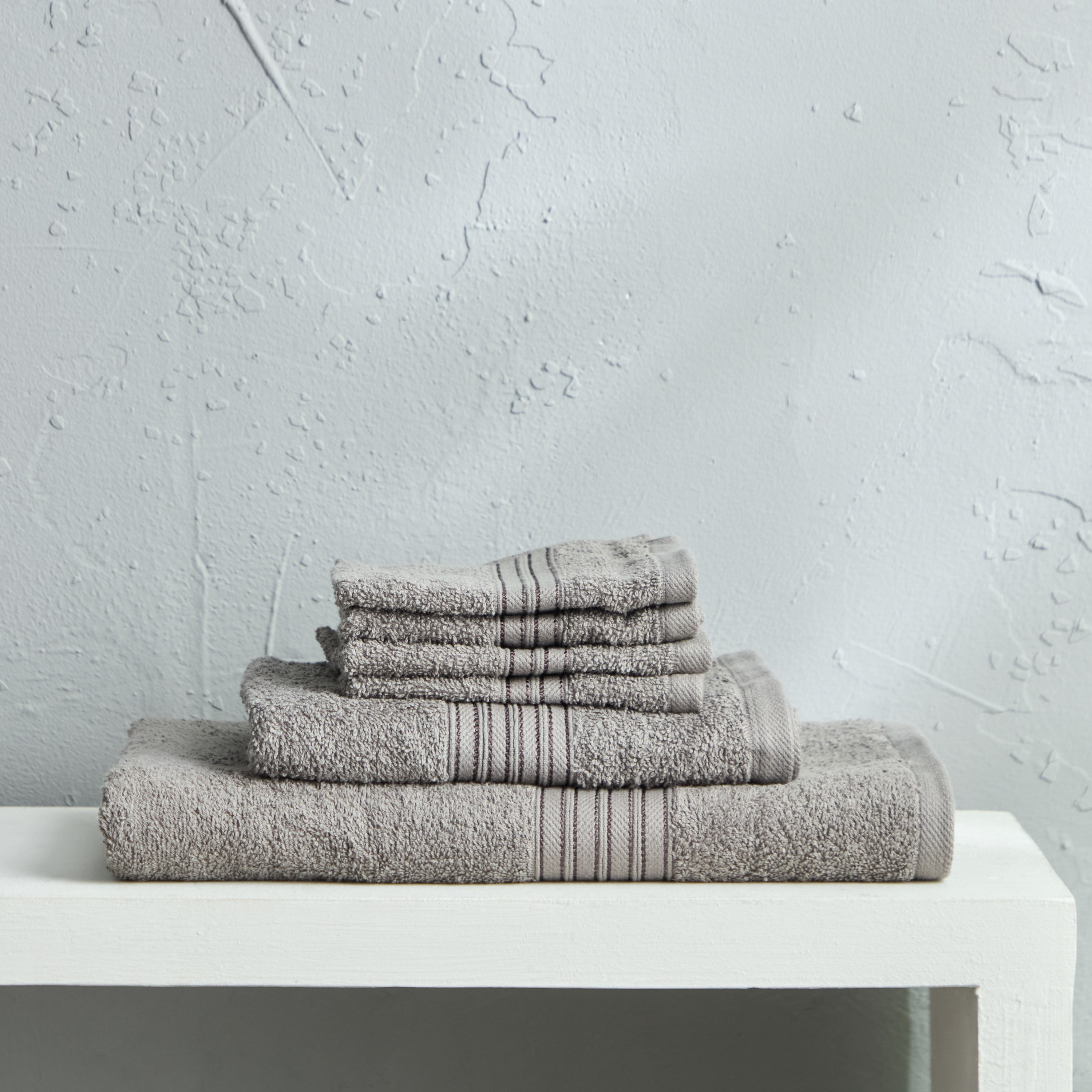 منشفة حمام ممشطة من إسنشيال- 70x140 سم-hbxbathroom-bathroomtextiles-image-4