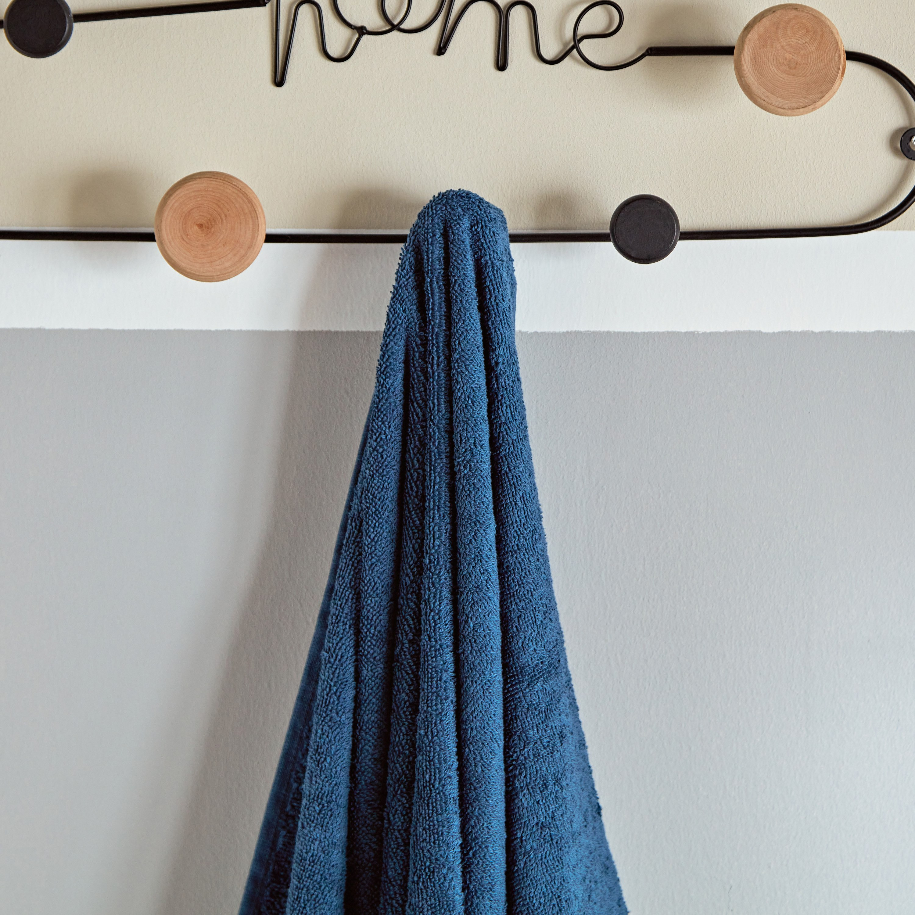 منشفة حمام كبيرة ممشطة من إسنشيال - 90x150 سم-hbxbathroom-bathroomtextiles-image-2