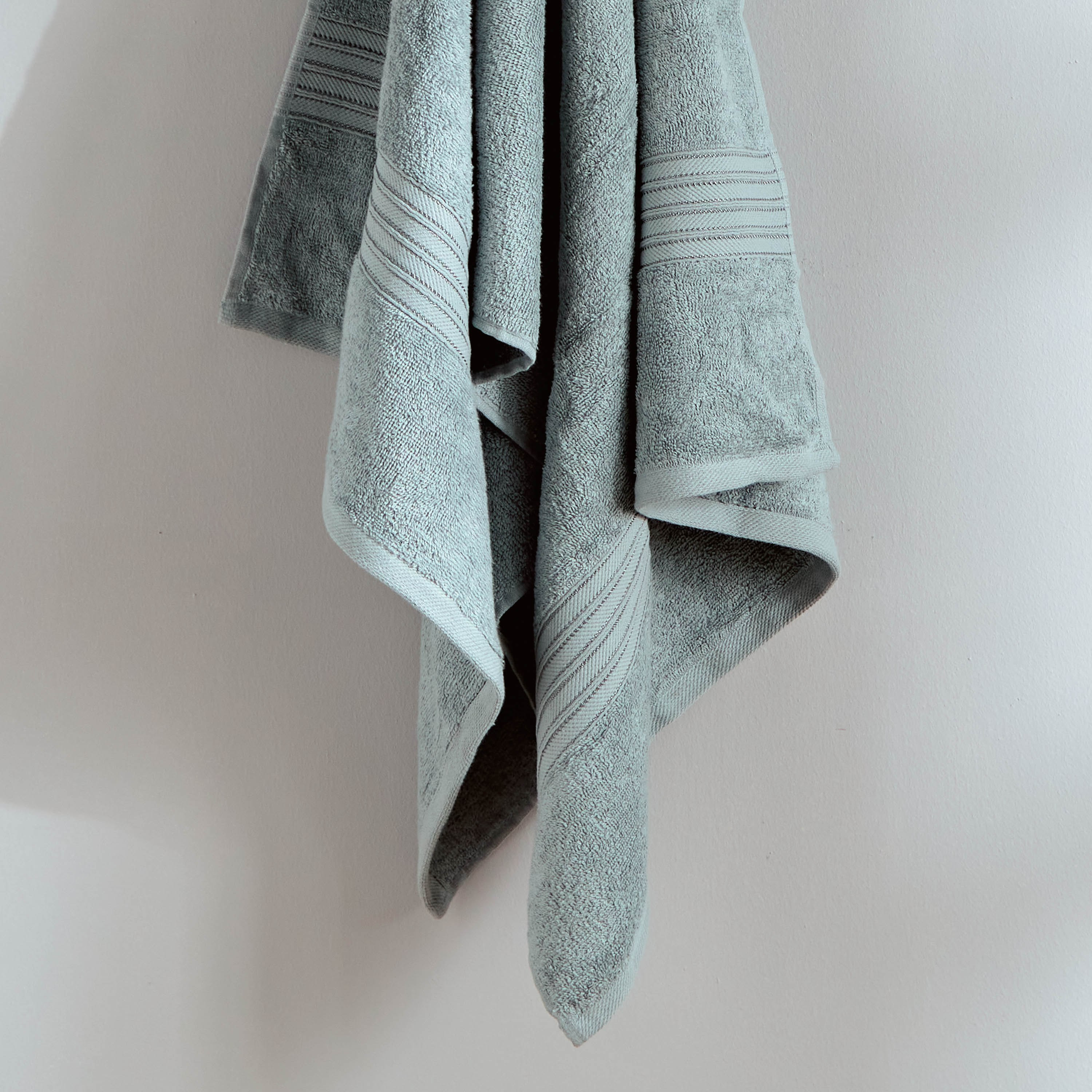 منشفة حمام كبيرة ممشطة من إسنشيال - 90x150 سم-hbxbathroom-bathroomtextiles-image-4