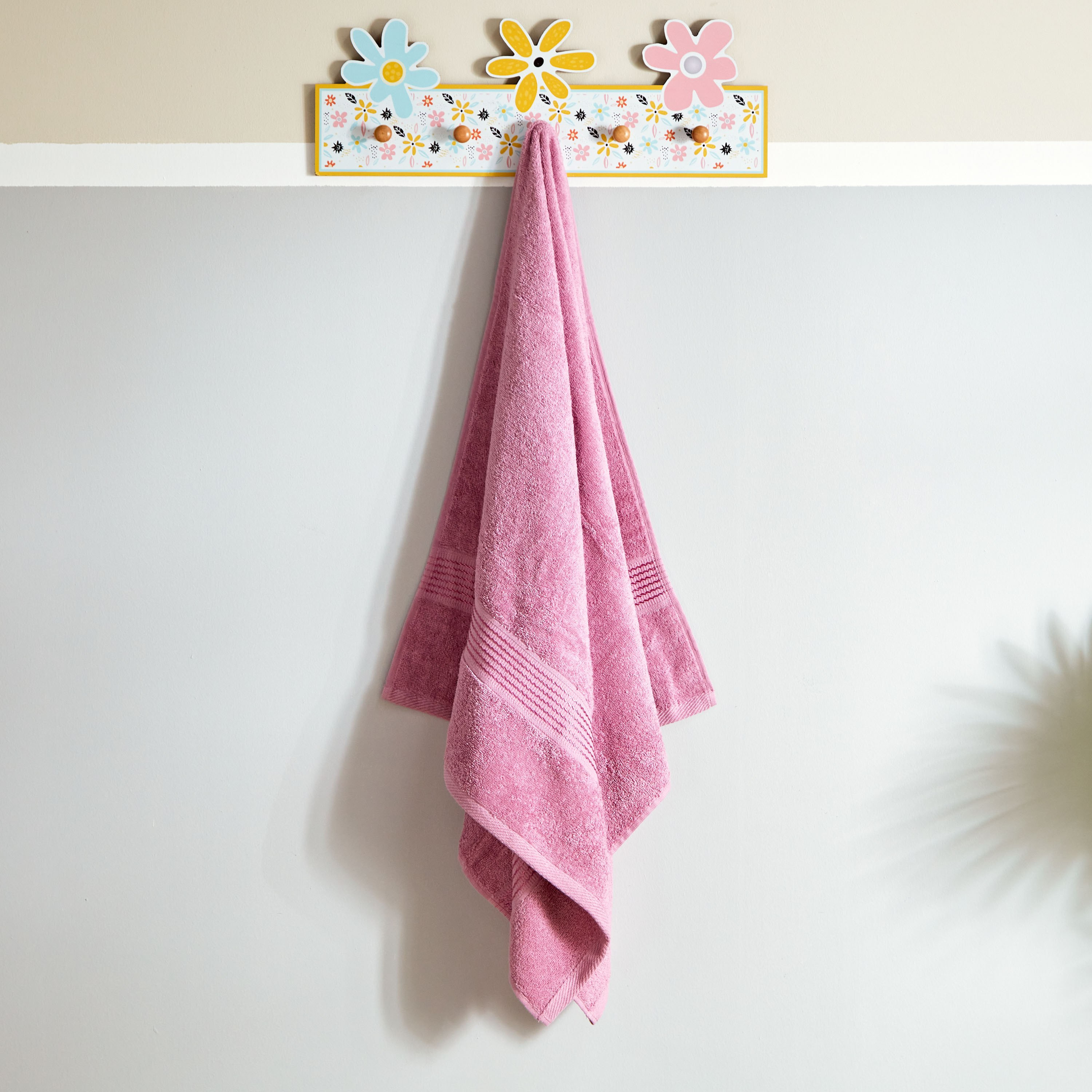 منشفة حمام ممشطة للأطفال من سنوبي - 65x130 سم-hbxhomeware-hbxkidsandyouth-image-1