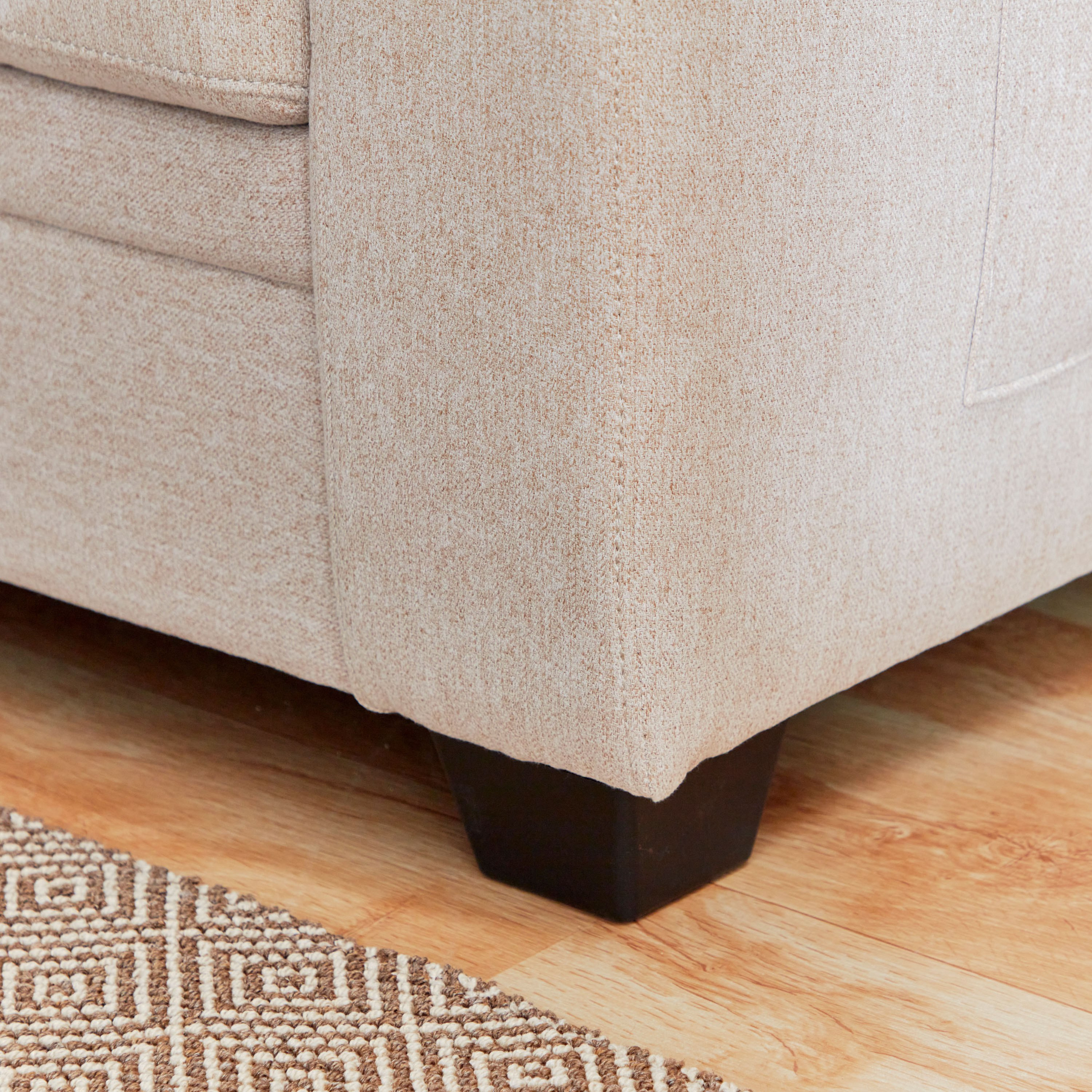 كنبة قماش 3 مقاعد من إيثان-hbxlivingroom-sofasandarmchairs-sofas-image-8