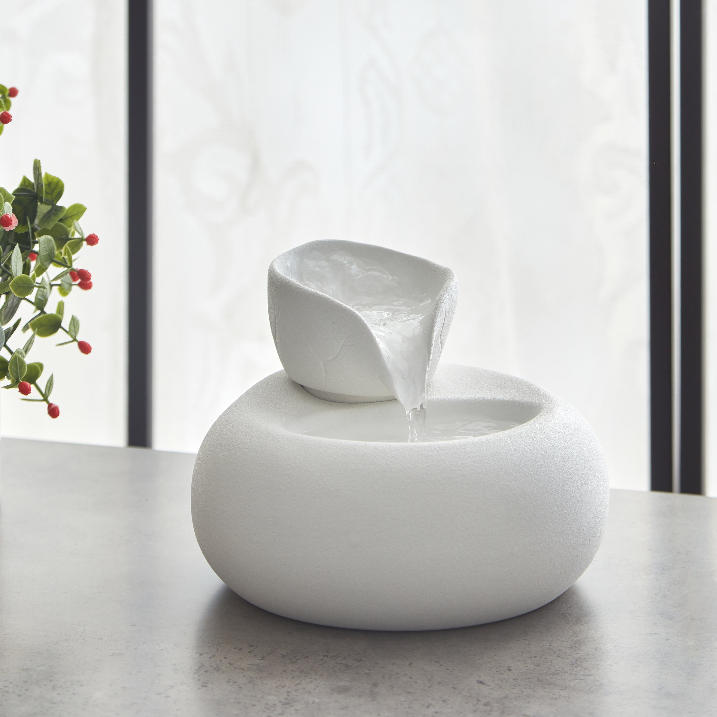 Albane Modern Fountain without Light - 18x18x13 cm-hbxhomeware-hbxdecorandfurnishings-image-1