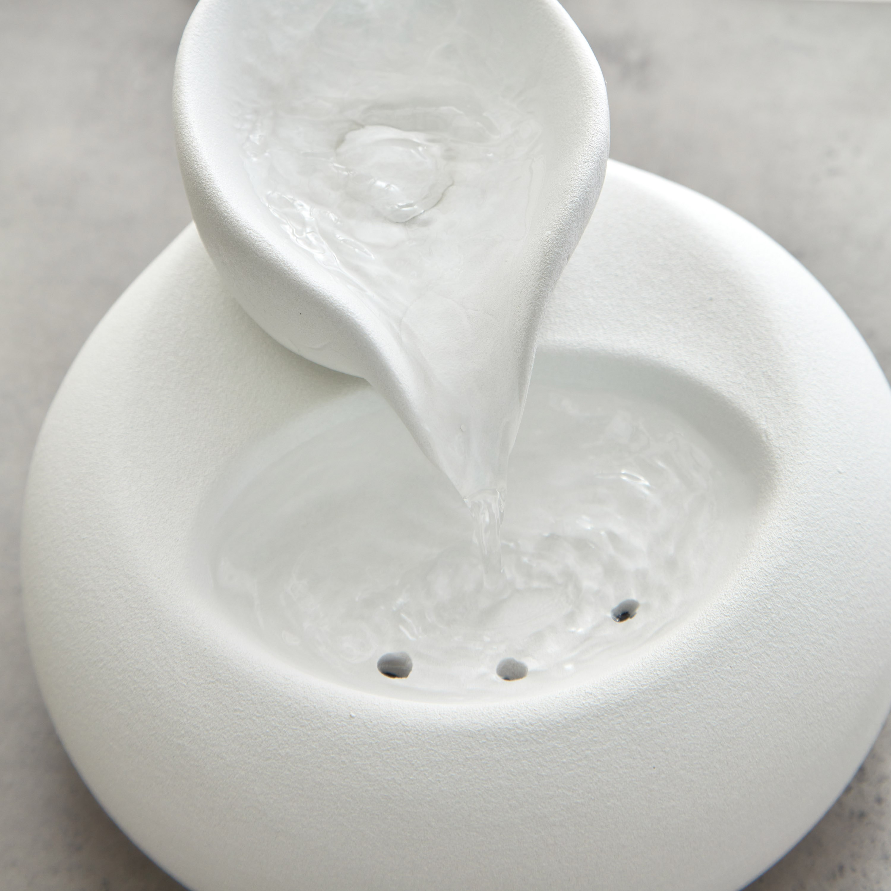 Albane Modern Fountain without Light - 18x18x13 cm-hbxhomeware-hbxdecorandfurnishings-image-3