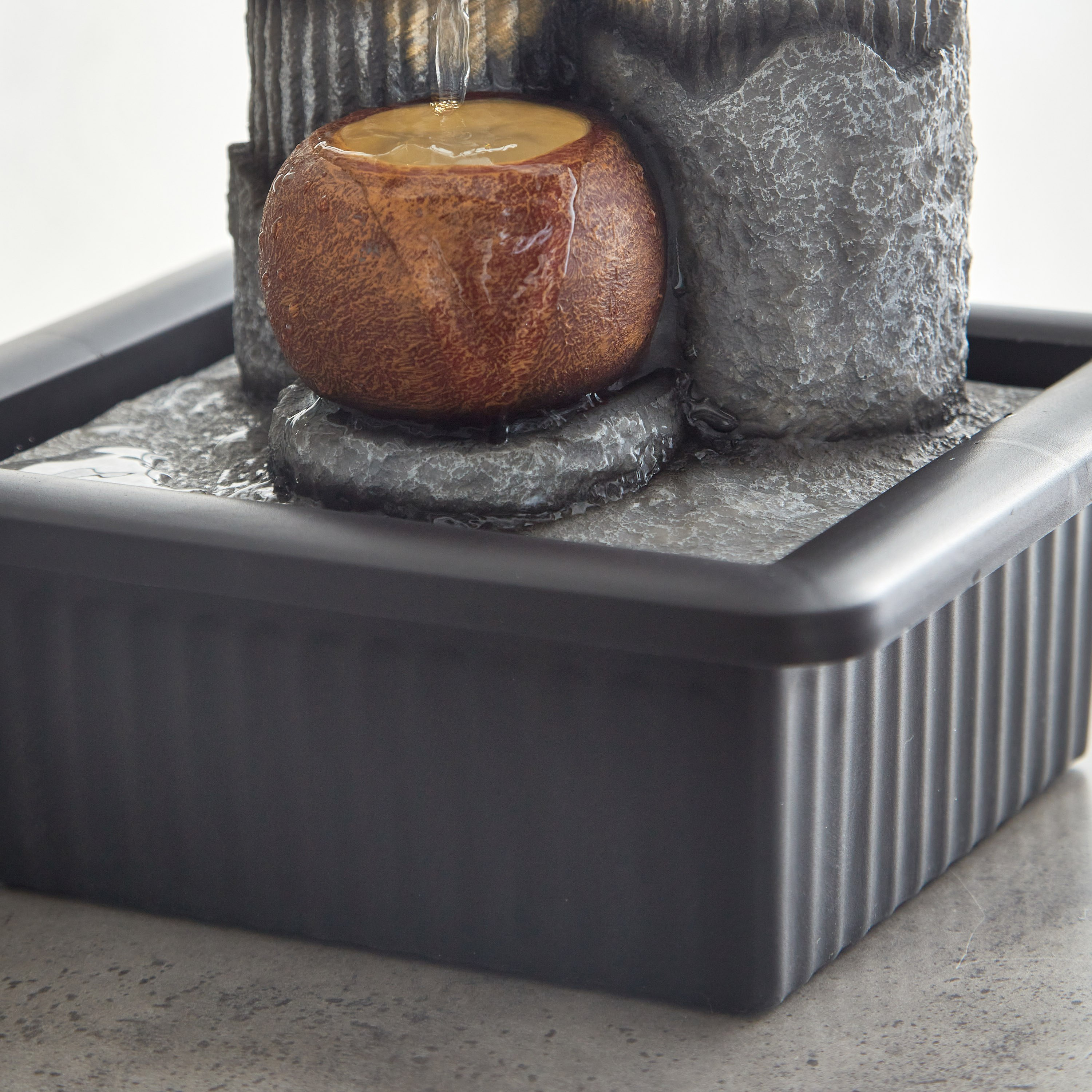 Albane Fountain with Yellow Head Light - 21x17x25 cm-PROMO_HB_AE_B1G1_250925-image-5
