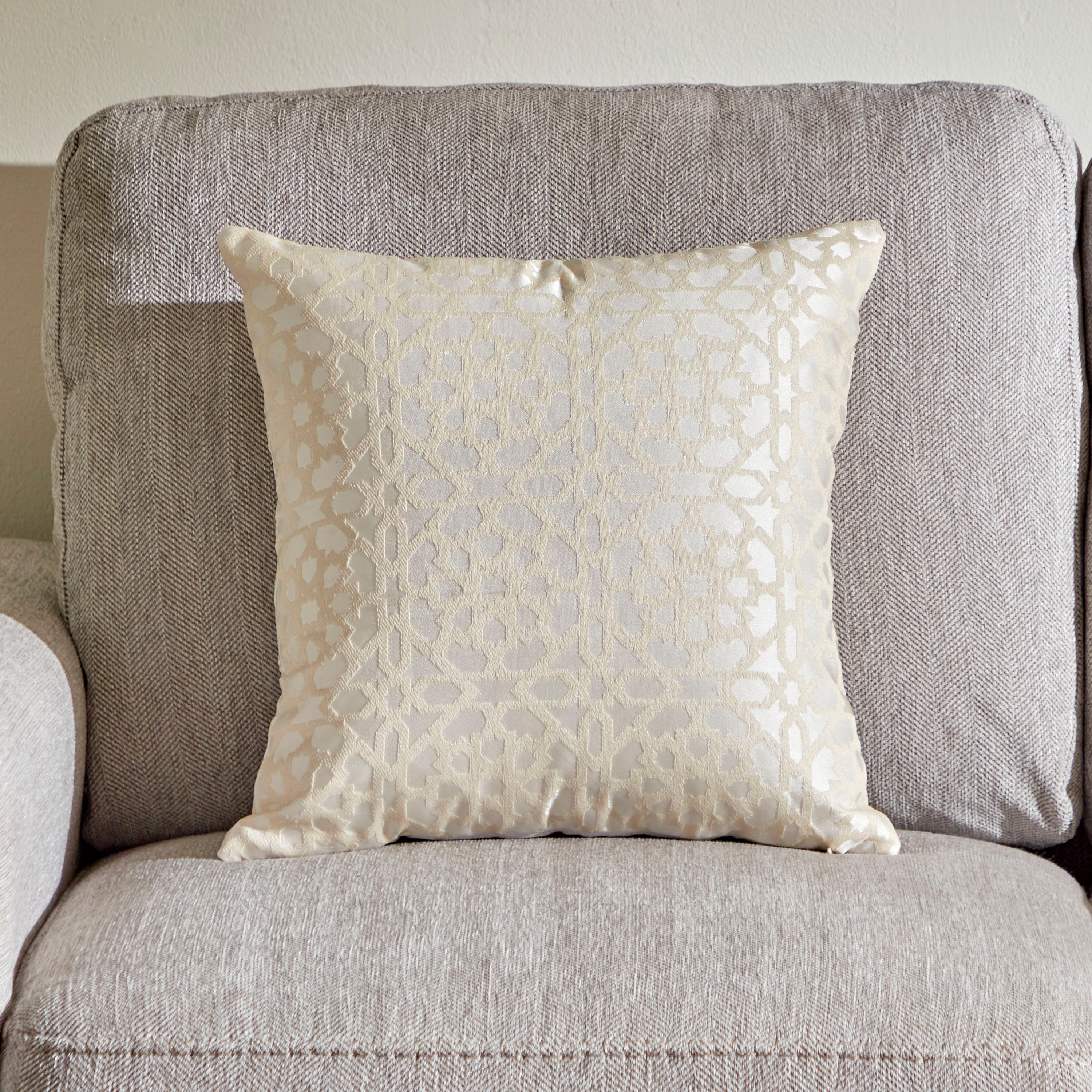طقم غطاء وسادة جاكارد  قطعتين من زايلا - 33x48 سم-hbxhomeware-cushionsandcovers-cushioncovers-image-1