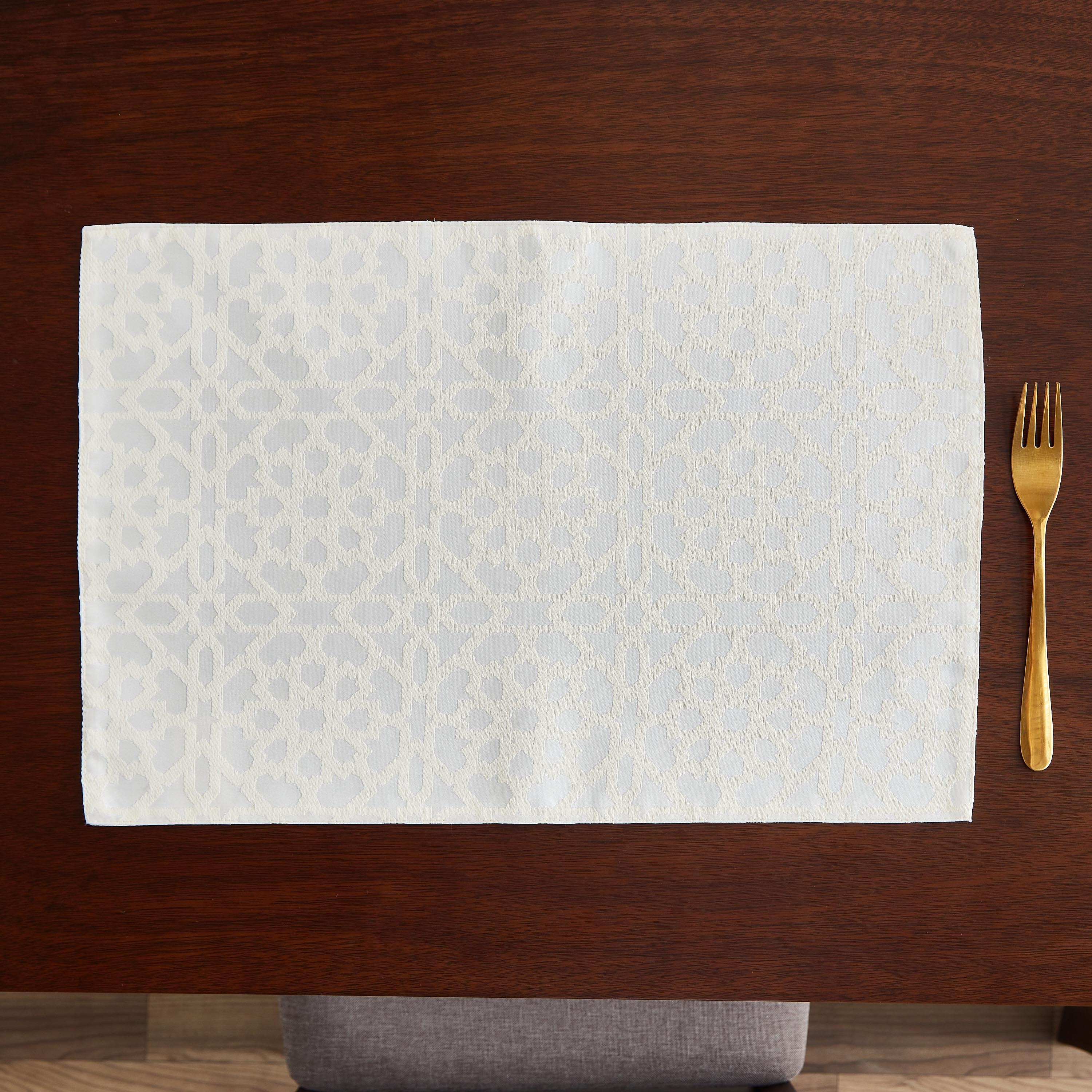 Zayla 2-Piece Reversible Jacquard Placemat Set - 33x48 cm-hbxdecorandfurnishings-homefurnishings-tablelinens-image-1