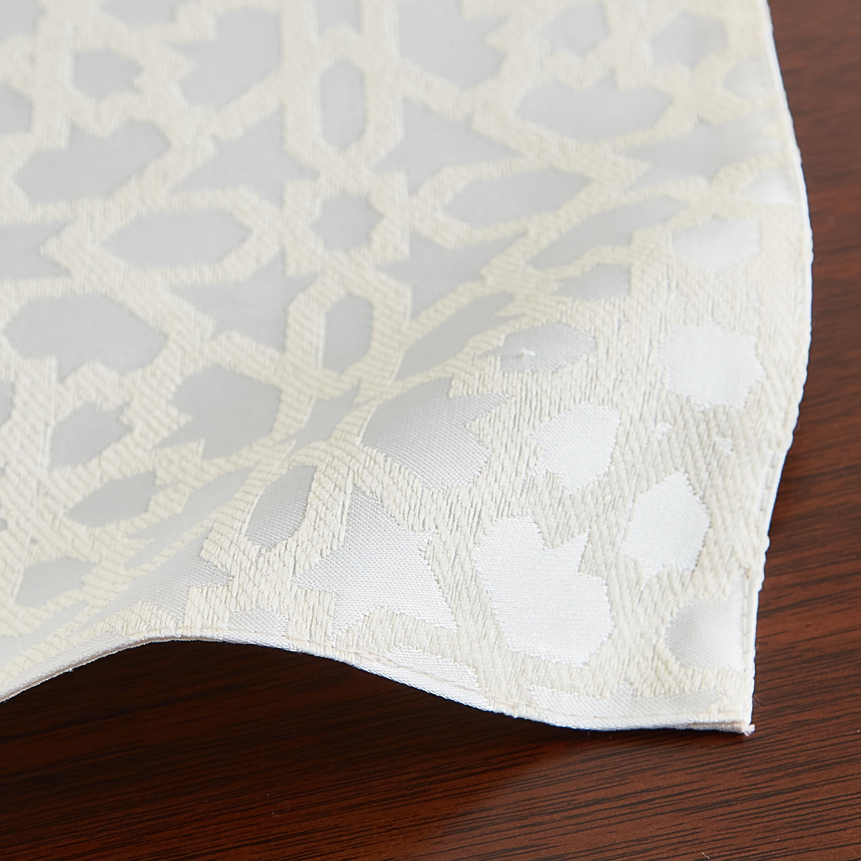 Zayla 2-Piece Reversible Jacquard Placemat Set - 33x48 cm-hbxdecorandfurnishings-homefurnishings-tablelinens-image-2