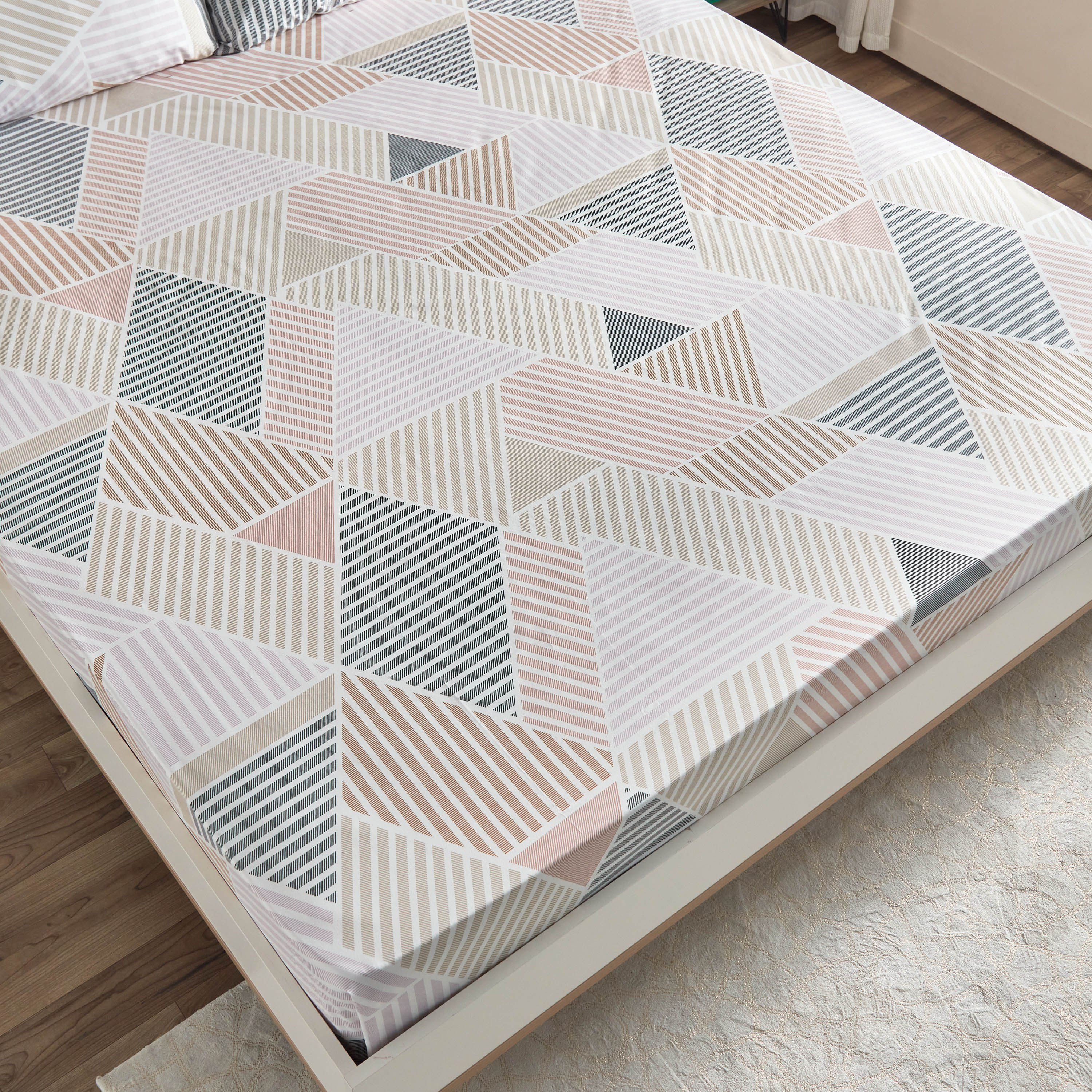 طقم شرشف مسطح كينج ألياف دقيقة 3 قطع بطبعات من أتلانتا - 240x260 سم-hbxhomeware-hbxbedroom-image-3