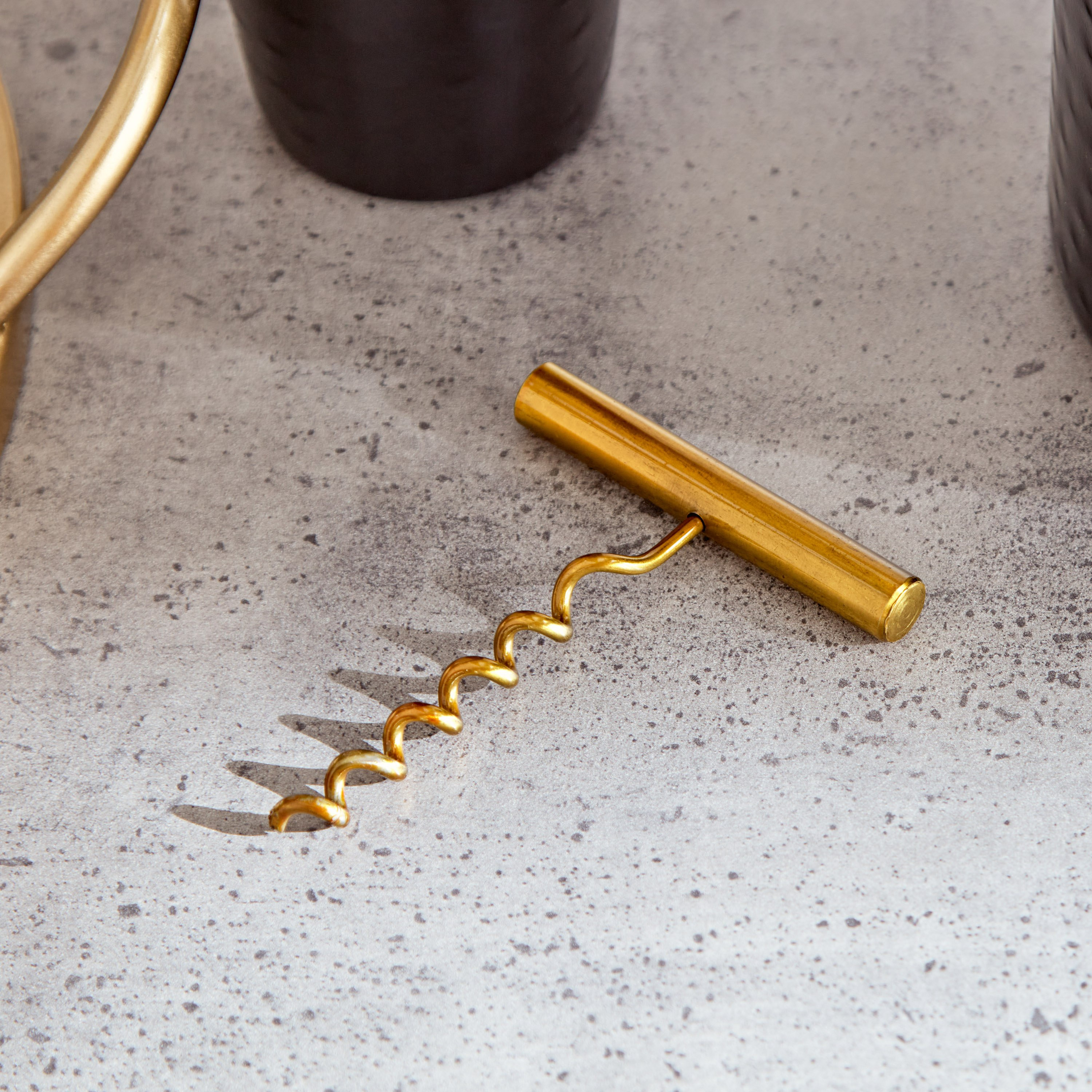 مفتاح فلين قوارير من سيليبريشن-hbxdiningroom-tabletop-baraccessories-image-1