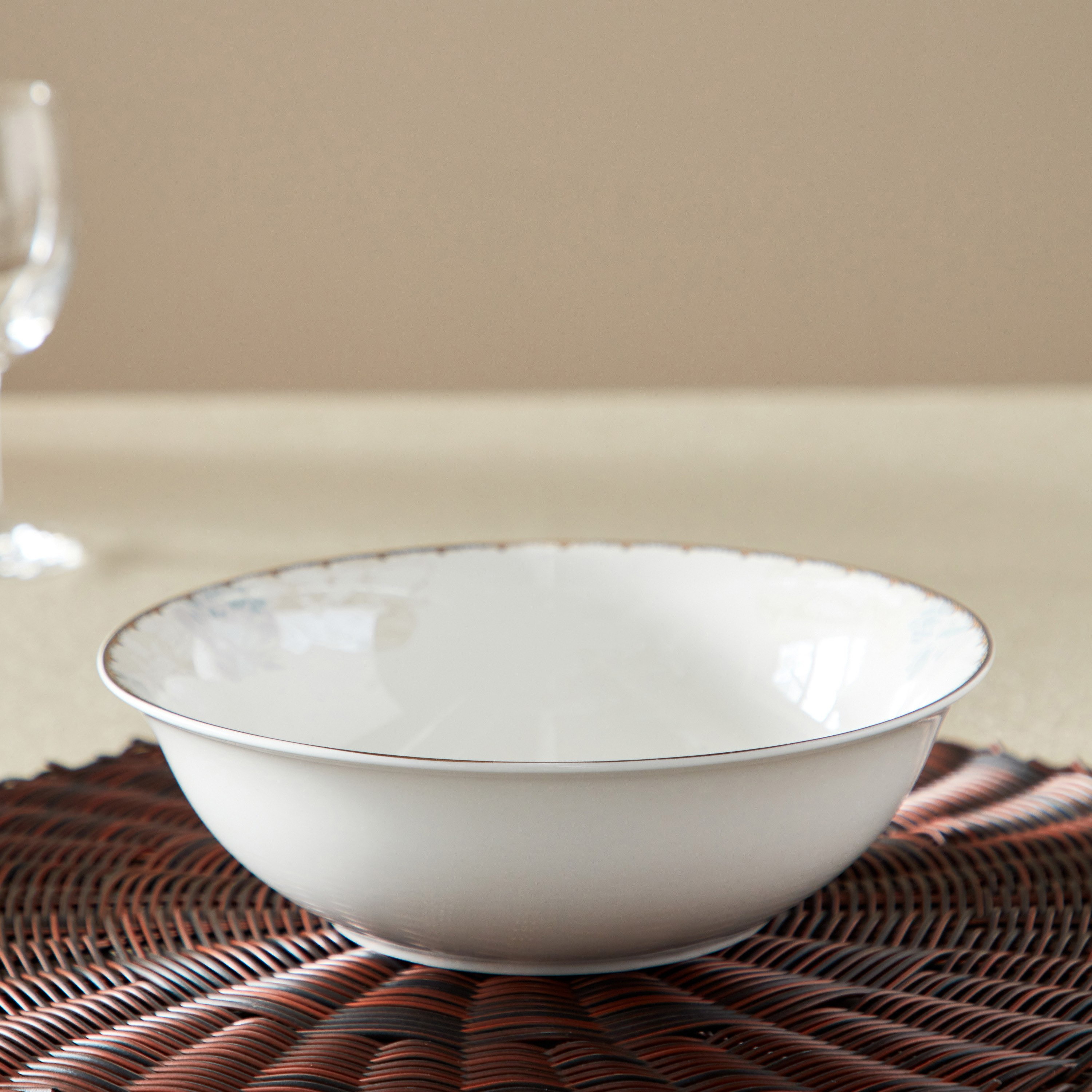 وعاء تقديم خزف صيني من كوينز لوتس - 23 سم-hbxdecorandfurnishings-tabletop-serveware-image-1