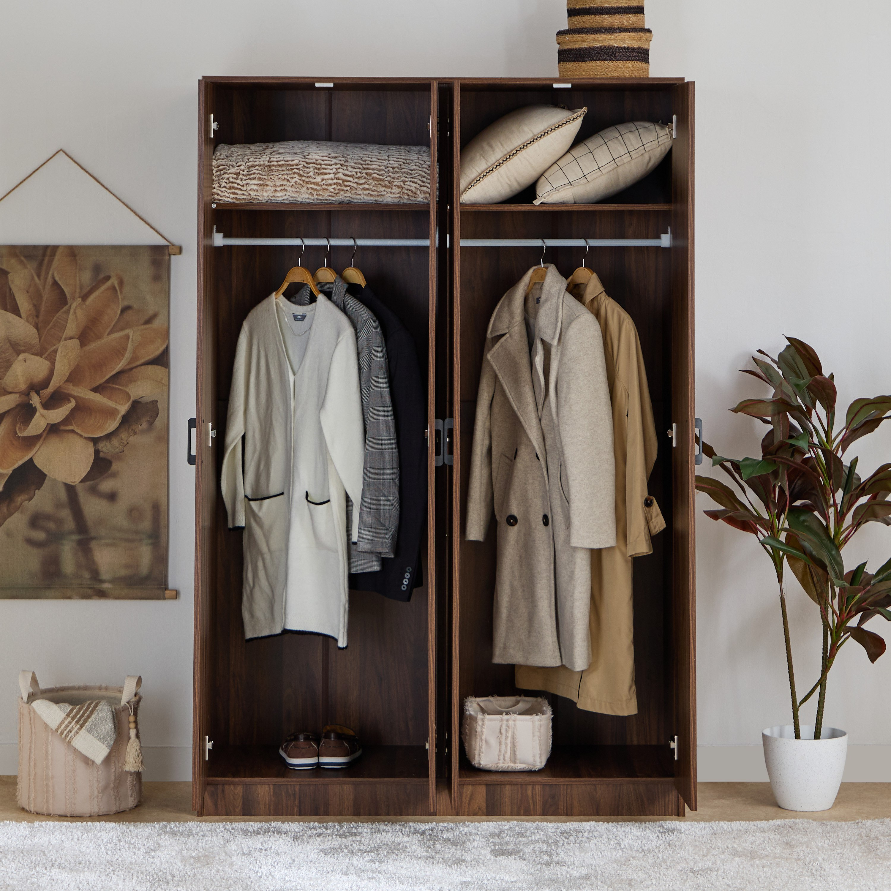 خزانة ملابس 4 أبواب - أواسيس من موڤو-hbxfurniture-wardrobes-image-3