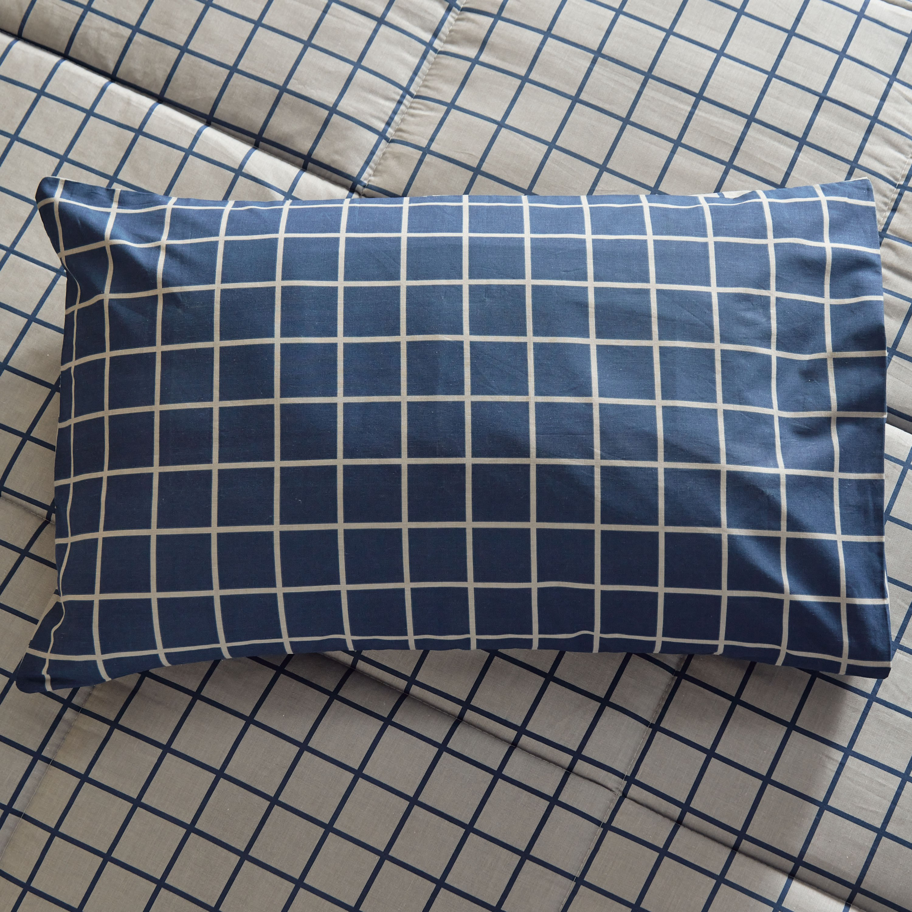 Harry Check Kapas 2-Piece Twin Cotton Comforter Set - 160x220 cm-hbxhomeware-hbxkidsandyouth-image-5