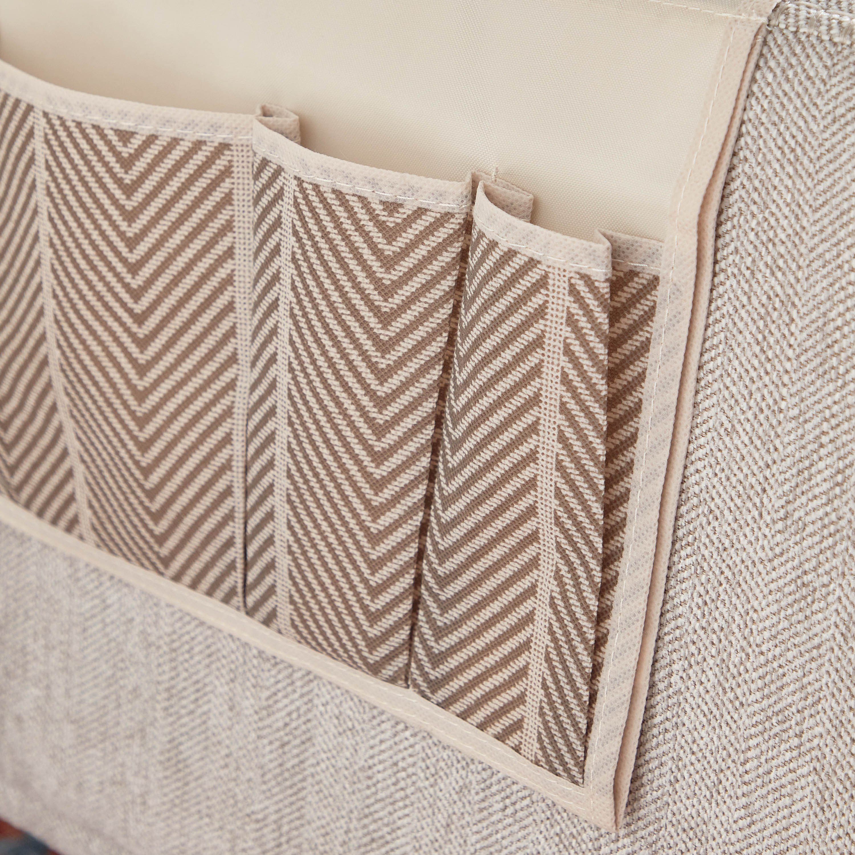 منظم أجهزة التحكم عن بعد من إي بيس-hbxdecorandfurnishings-homeaccessories-novelties-image-3