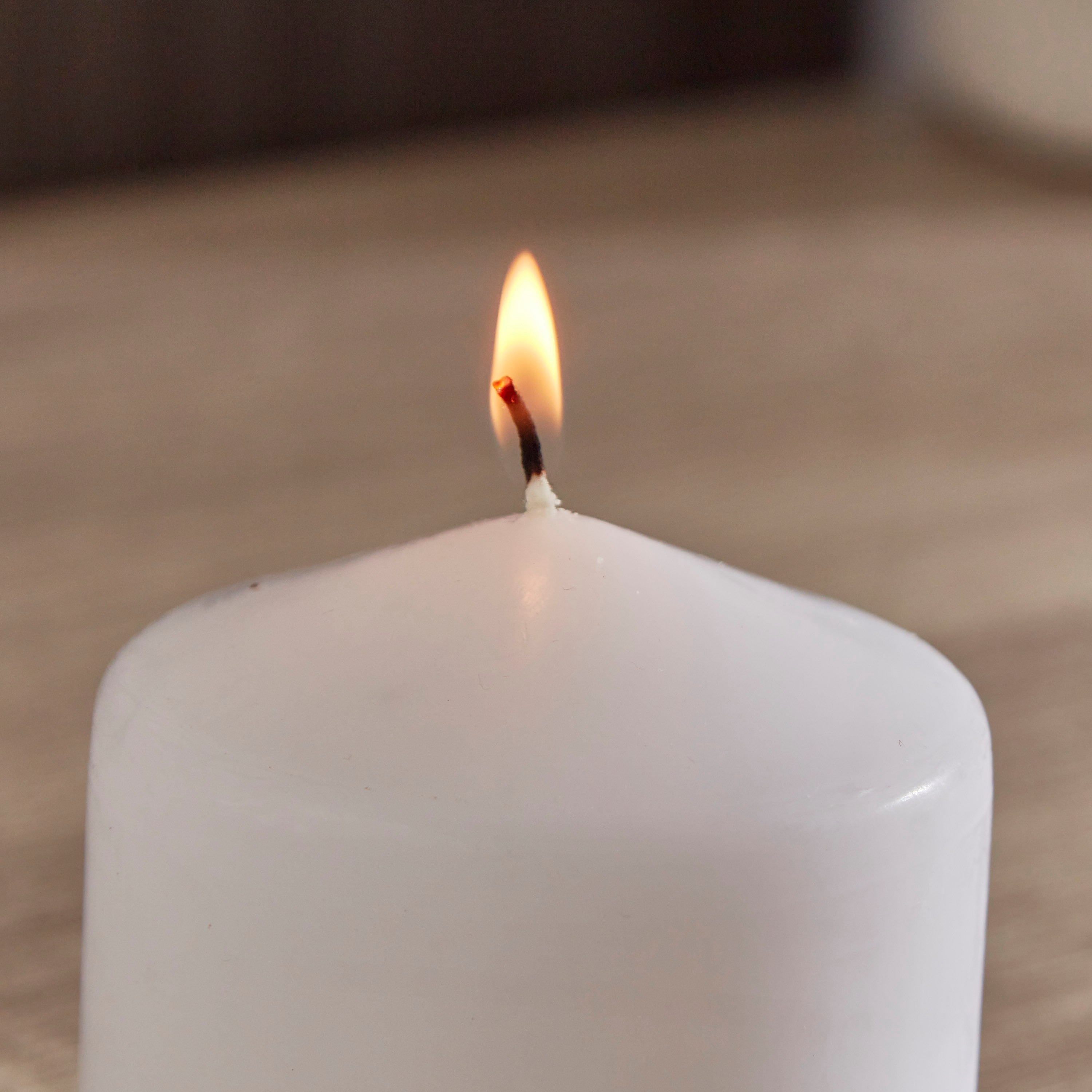 شمعة عمودية من لونا - 8x7.5 سم-hbxlivingroom-decorandaccessories-candles-image-3