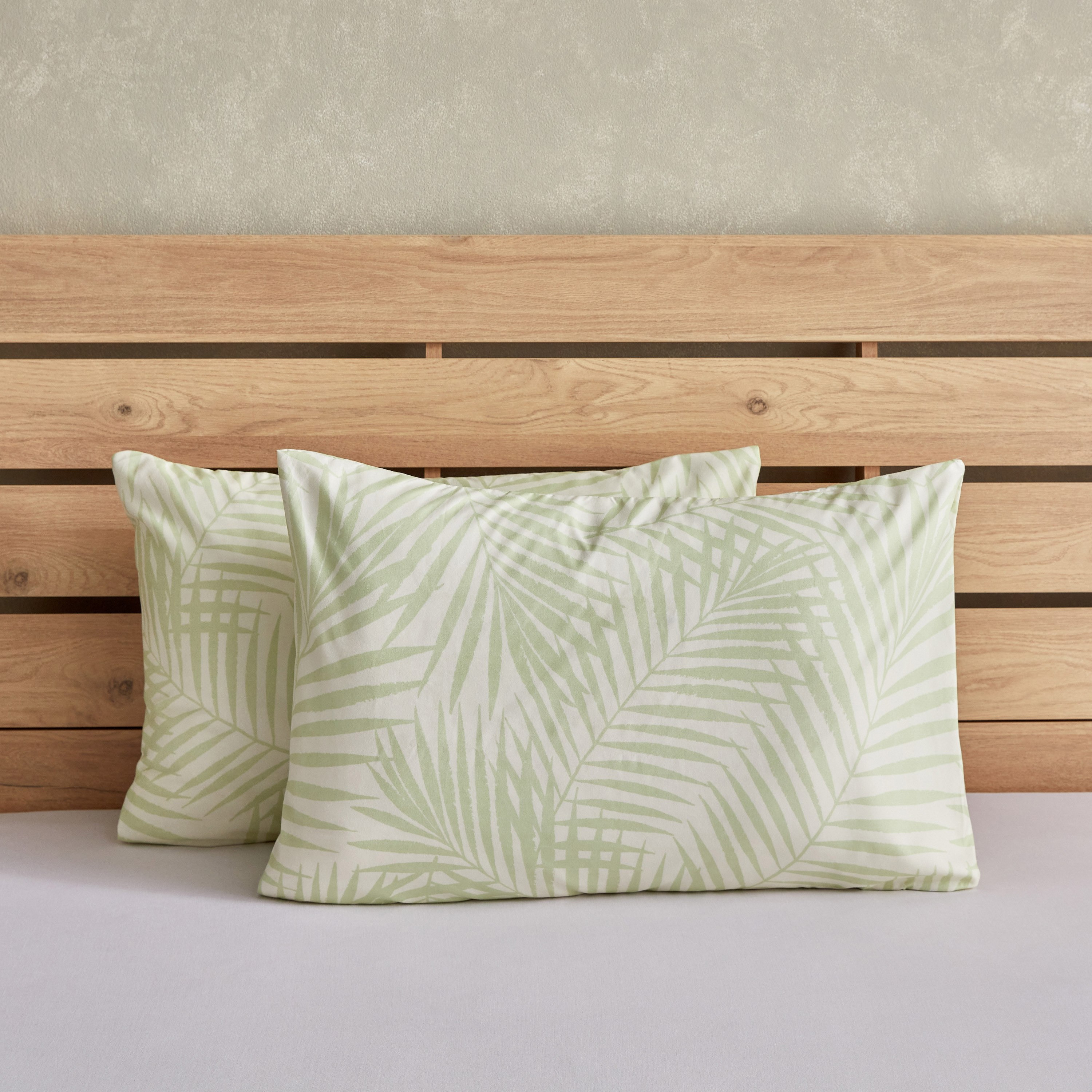 زوج أغطية وسائد من الألياف الدقيقة بطبعات من ماتريكس تيا - 50x75 سم-hbxhomeware-hbxbedroom-image-2