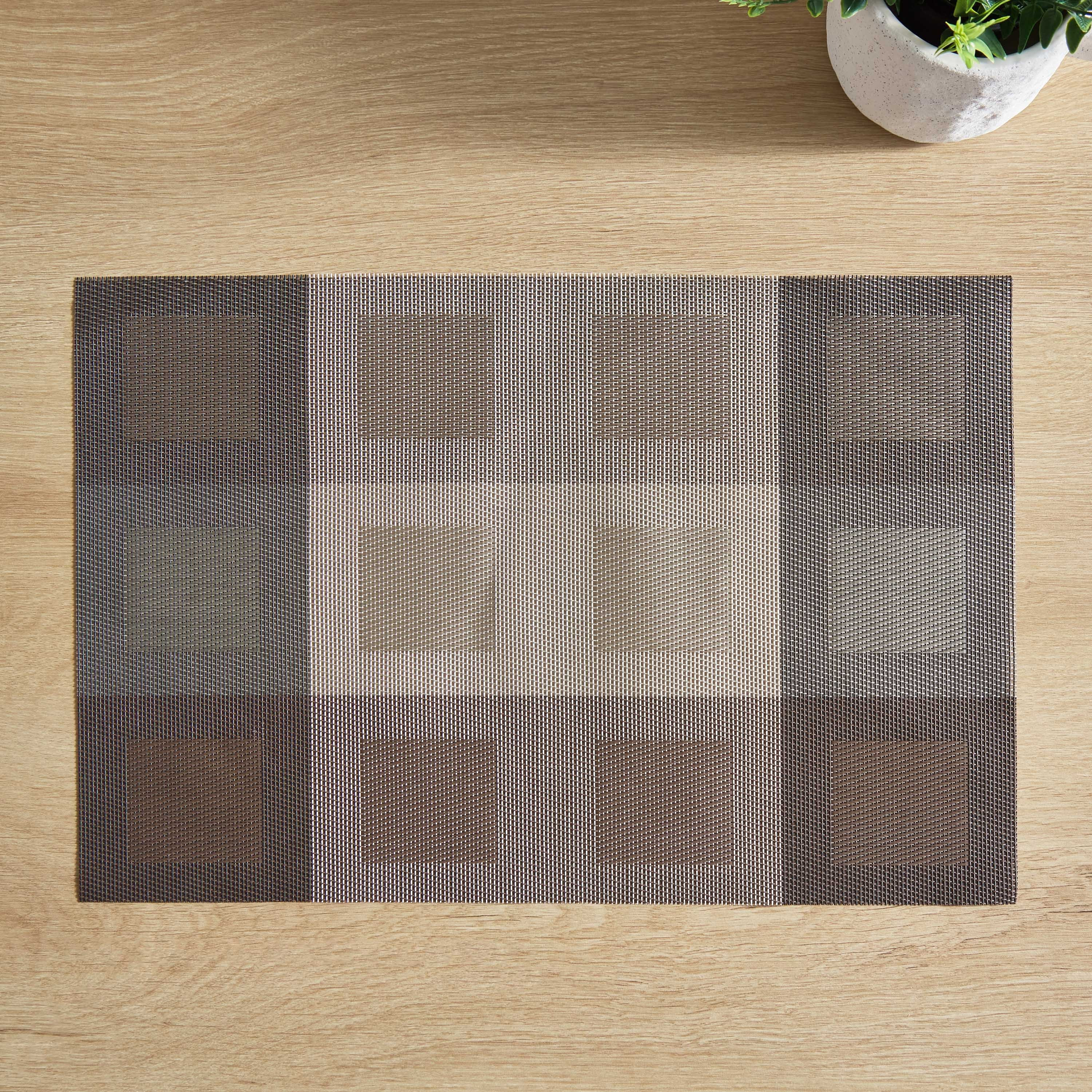 لبادة صحون فينيل منسوجة من هوم - 30x45 سم-hbxdecorandfurnishings-homefurnishings-tablelinens-image-1