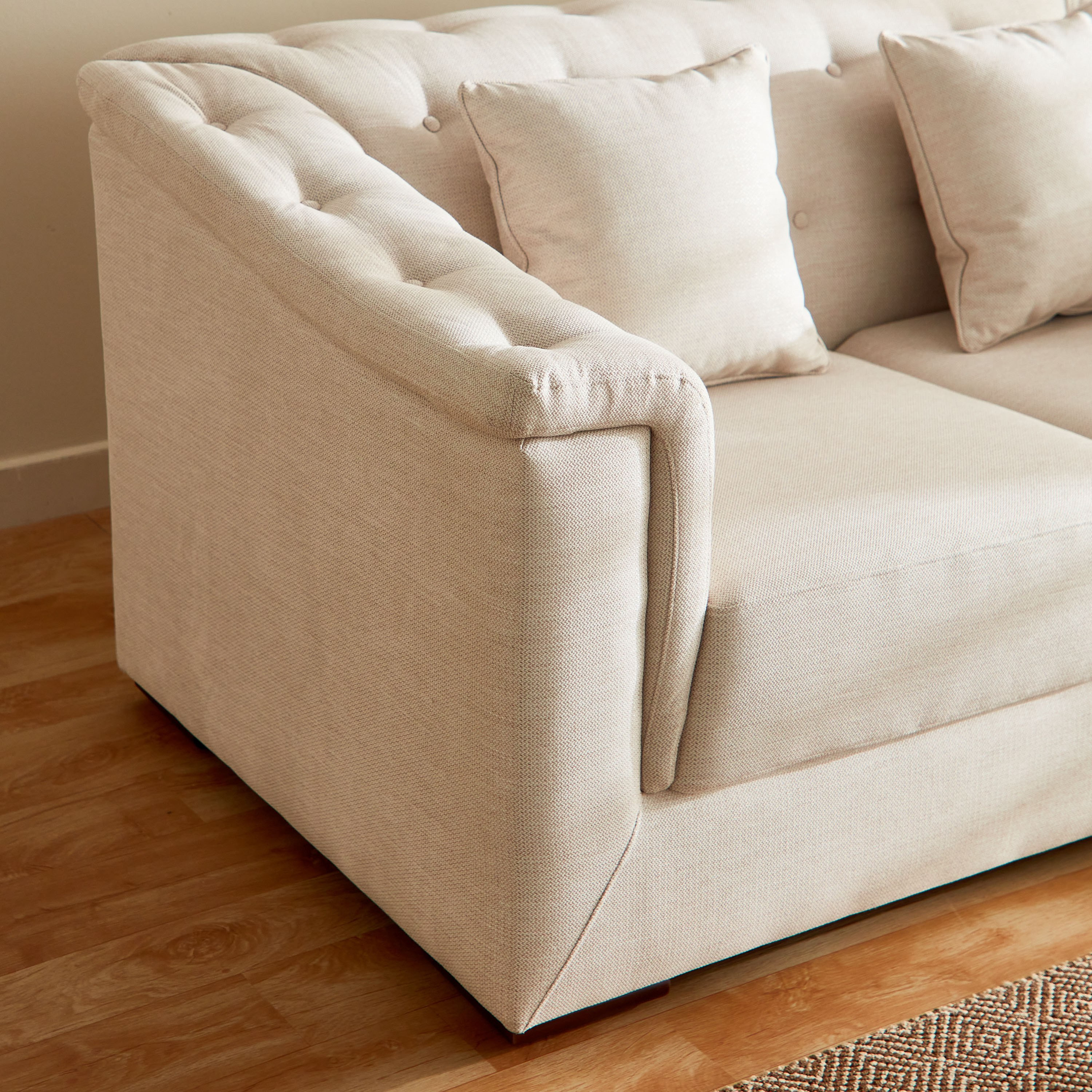 كنبة قماش مقعدين مع وسادتين من سندريلا-hbxlivingroom-sofasandarmchairs-sofas-image-4