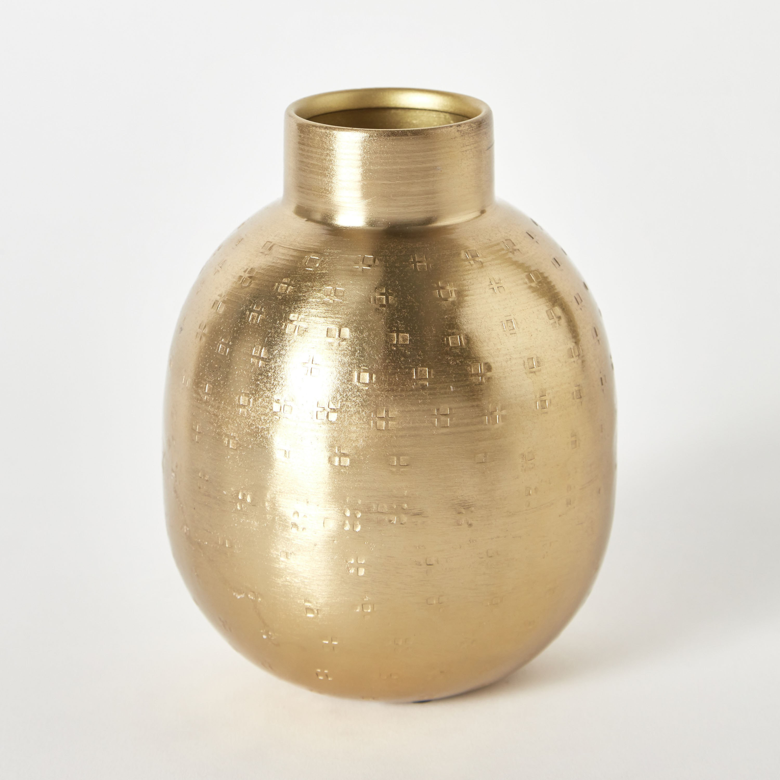 Avya Metal Vase - 10x15 cm-hbxbedroom-decorandaccessories-vases-image-6