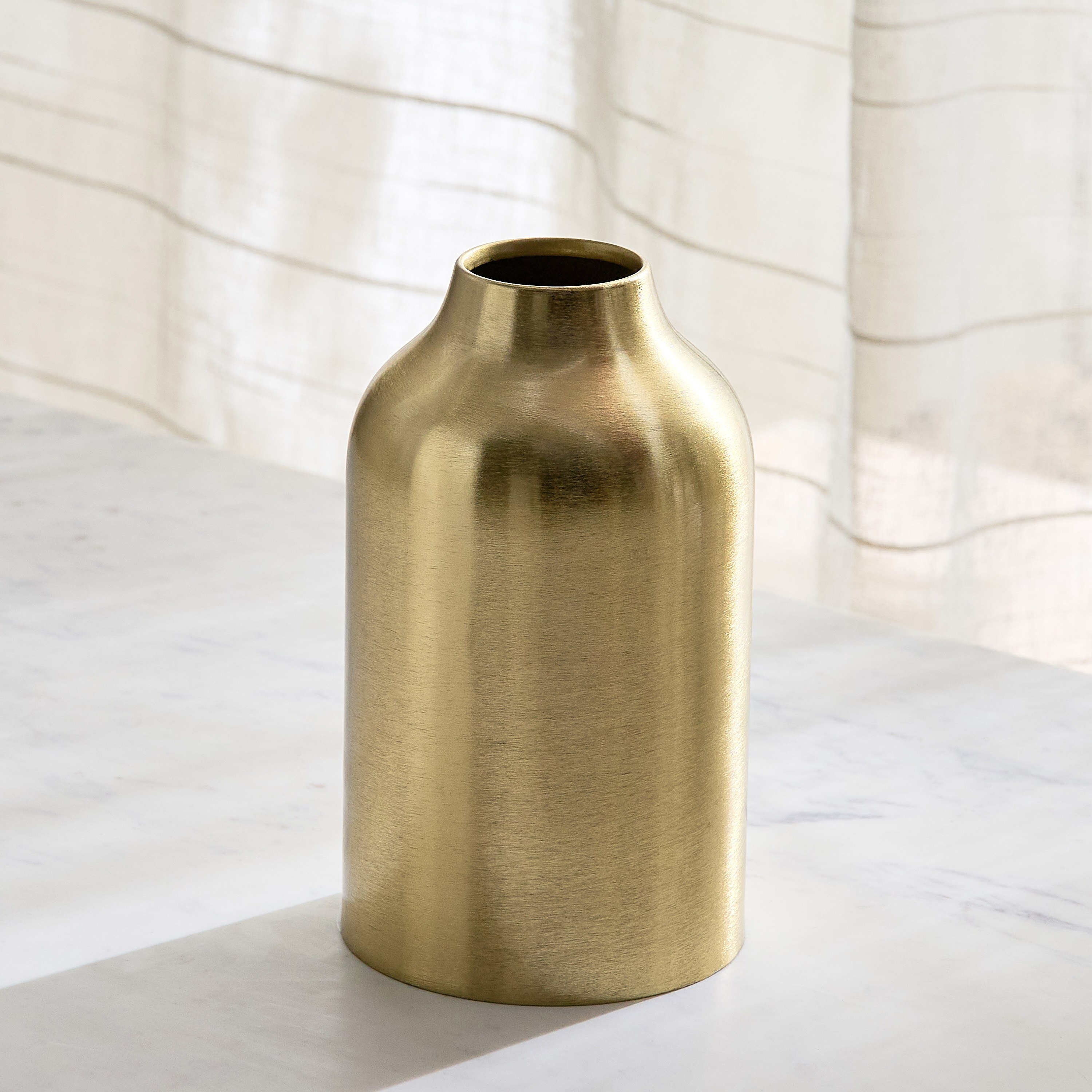 Avya Metal Cylindrical Vase - 11x11x21 cm-hbxbedroom-decorandaccessories-vases-image-2