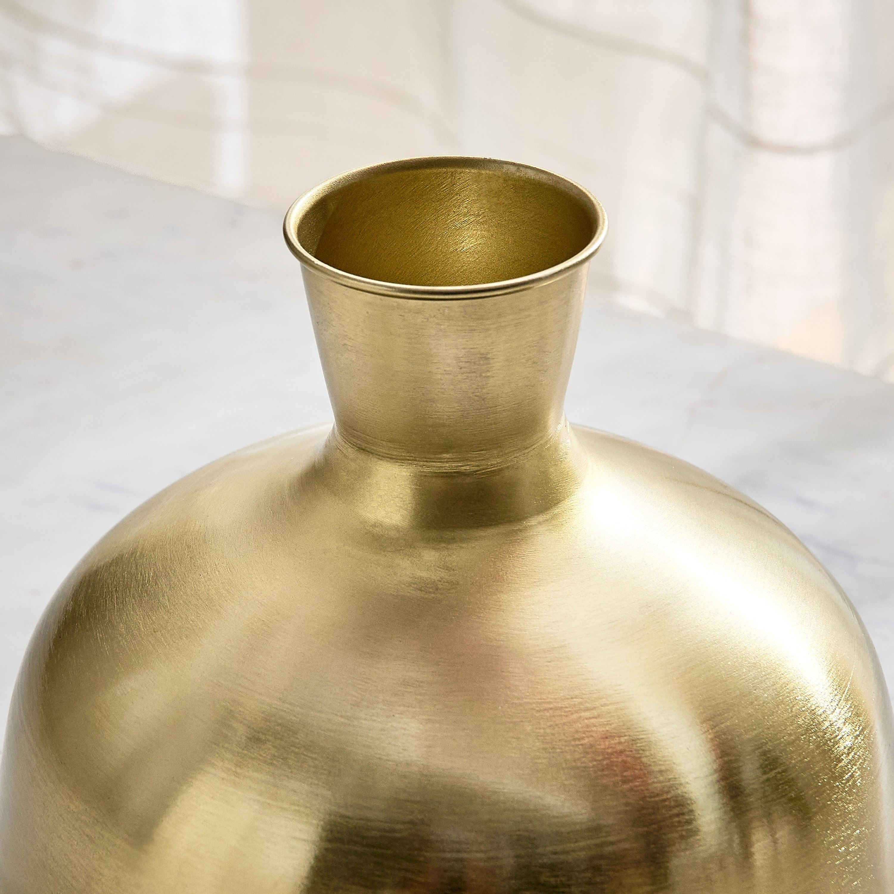 Avya Metal Modern Vase - 20.5x20.5x17 cm-hbxbedroom-decorandaccessories-vases-image-3