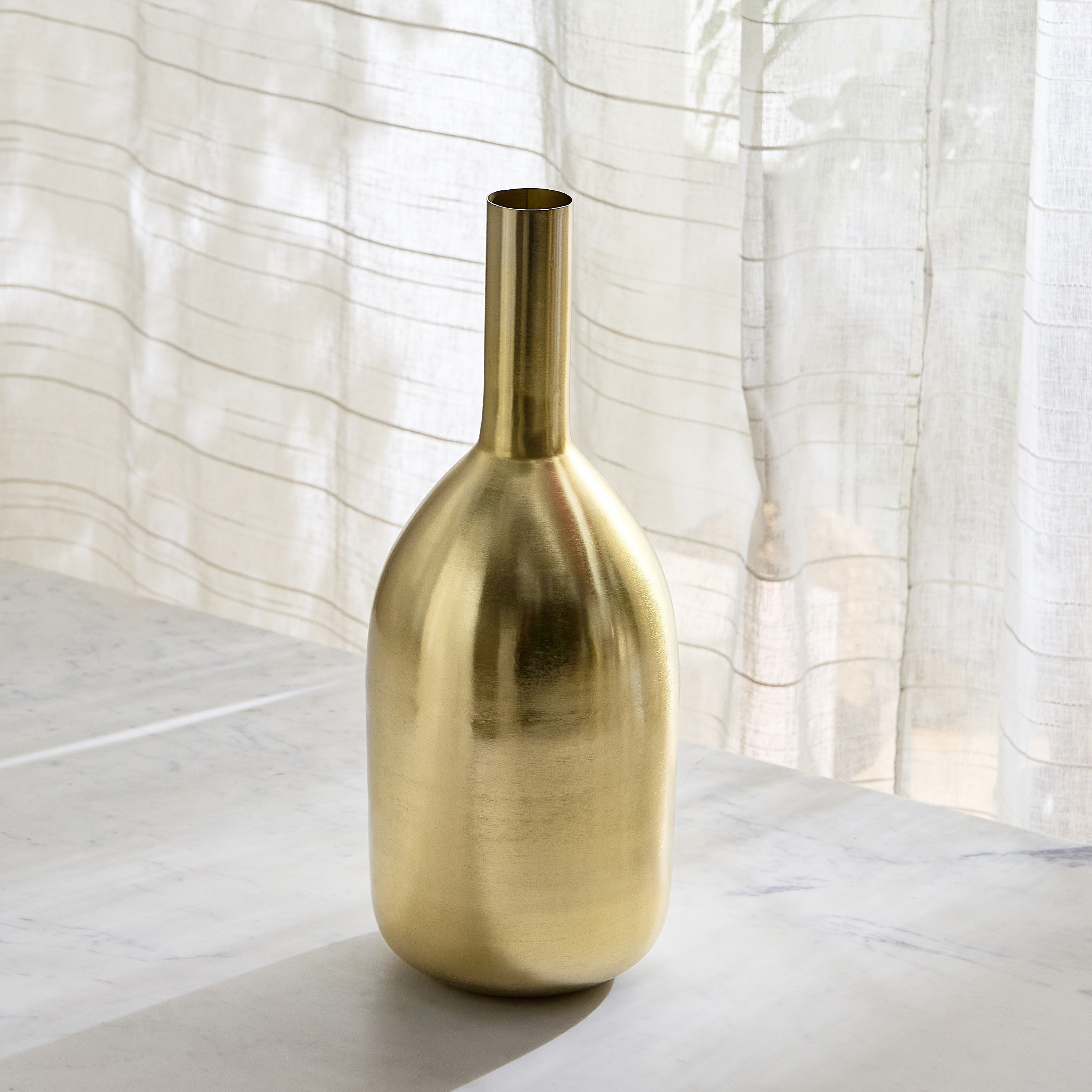 مزهرية معدن من أفيا - 15x15x48 سم-hbxbedroom-decorandaccessories-vases-image-2