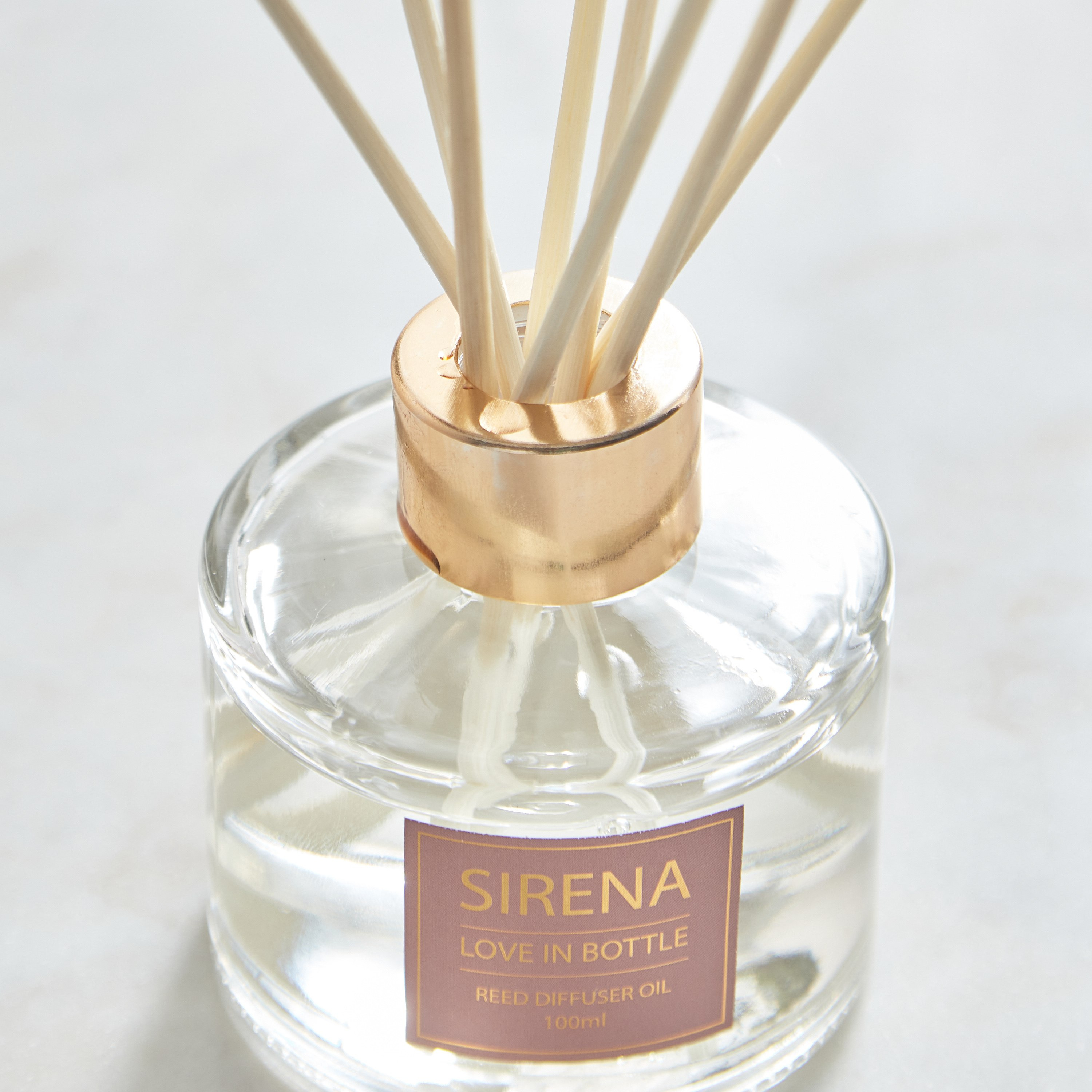 Sirena Age of Sensitivity Love in Bottle Reed Diffuser Oil Set - 100 ml-hbxbedroom-homefragrance-diffusers-image-3