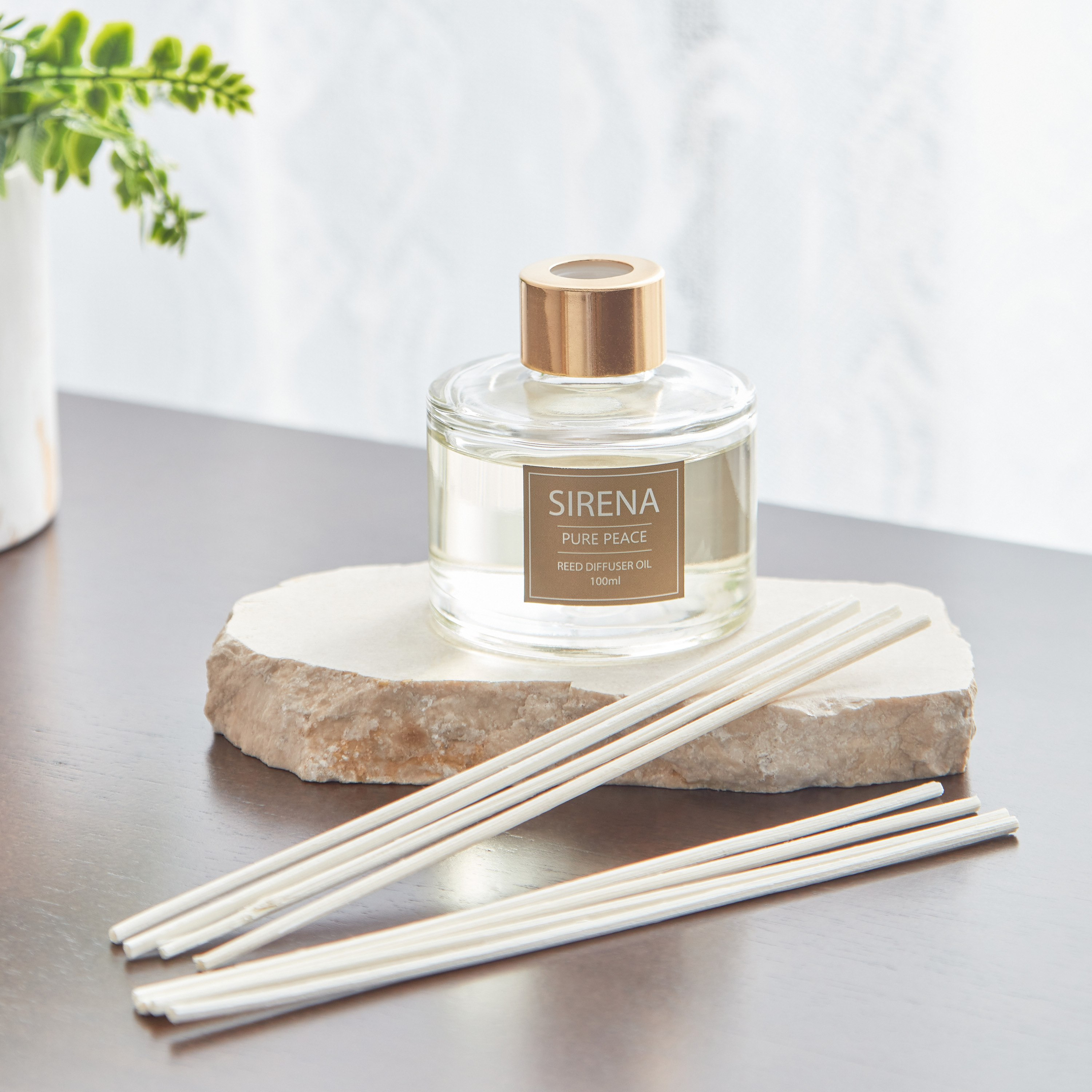 زيت بخاخ بيور بيس من سيرينا موبينكروم كلاسيك - 100 مل-hbxbedroom-homefragrance-diffusers-image-1