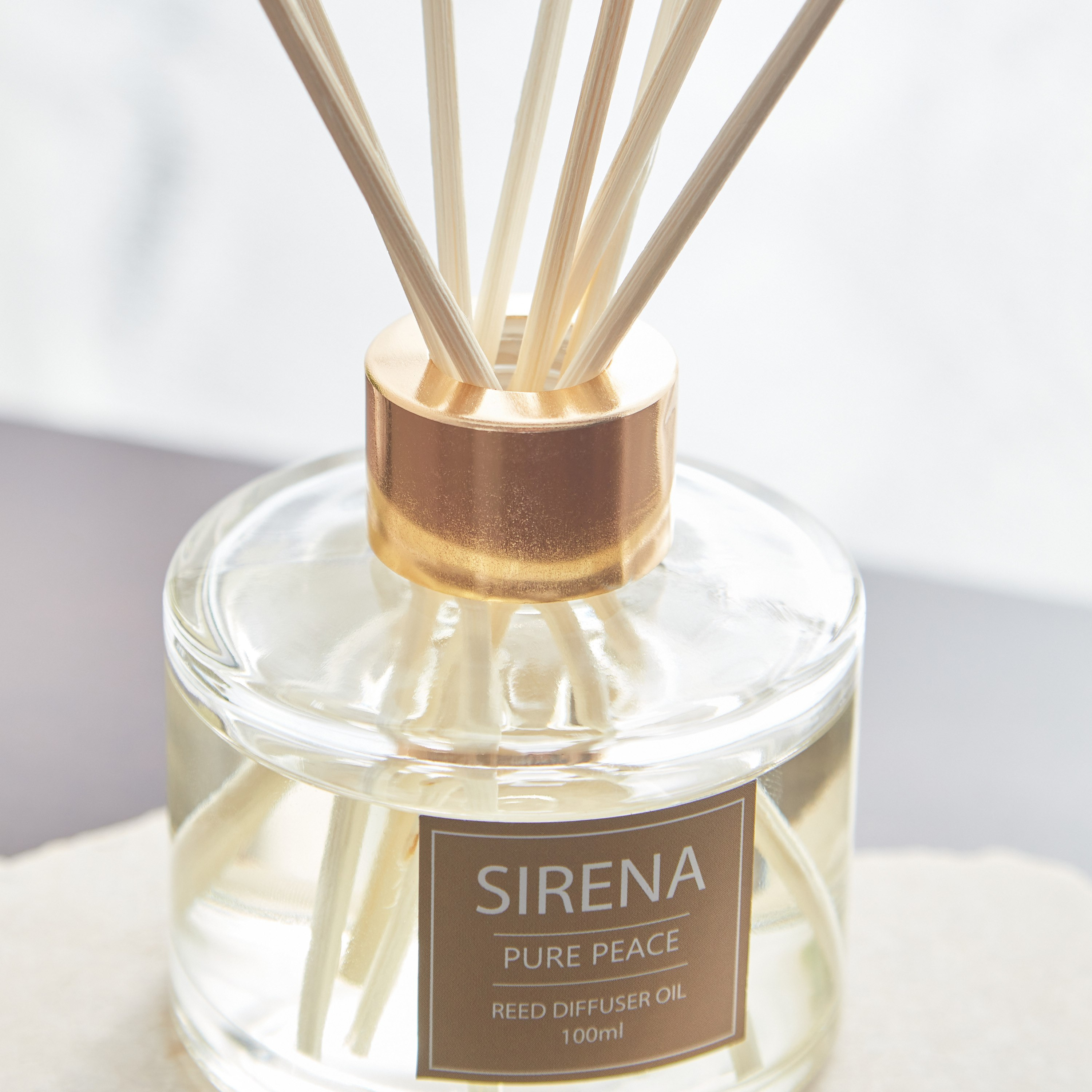 زيت بخاخ بيور بيس من سيرينا موبينكروم كلاسيك - 100 مل-hbxbedroom-homefragrance-diffusers-image-3