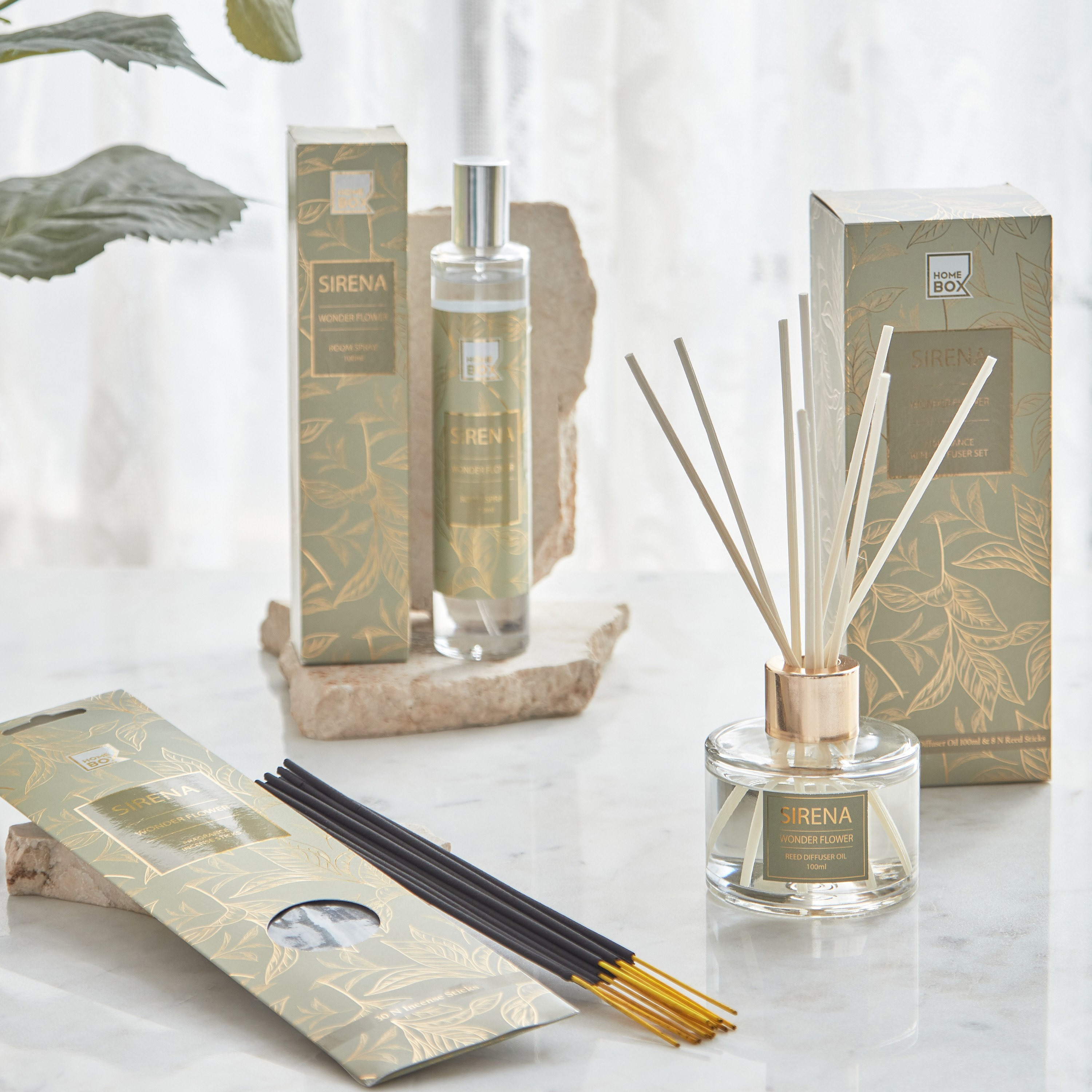 مجموعة أعواد بخور 30 قطعة فيوتشر إدن واندر فلاور من سيرينا-hbxdecorandfurnishings-homefragrance-roomfreshnersandaromamist-image-3