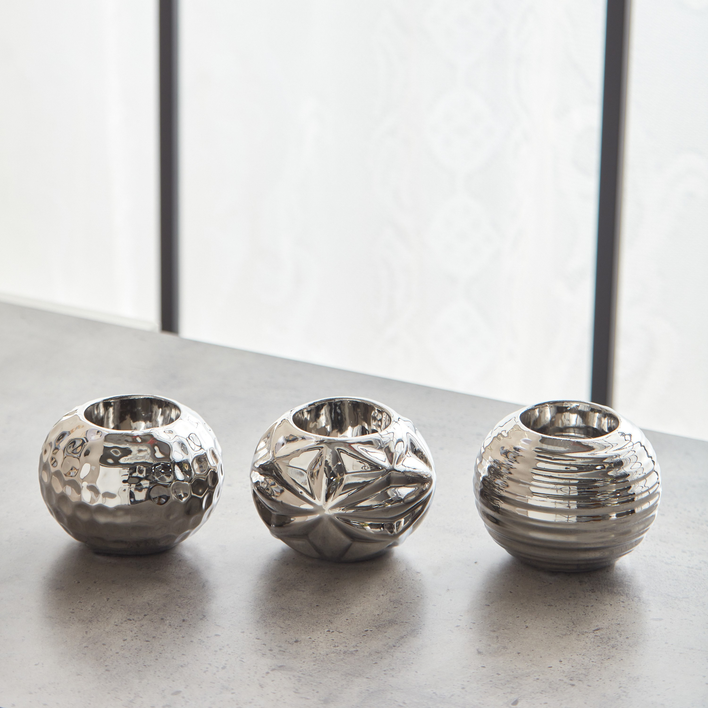 طقم حامل شموع سيراميك 3 قطع من كاسا - 9x9x7 سم-hbxlivingroom-decorandaccessories-candleholders-image-2