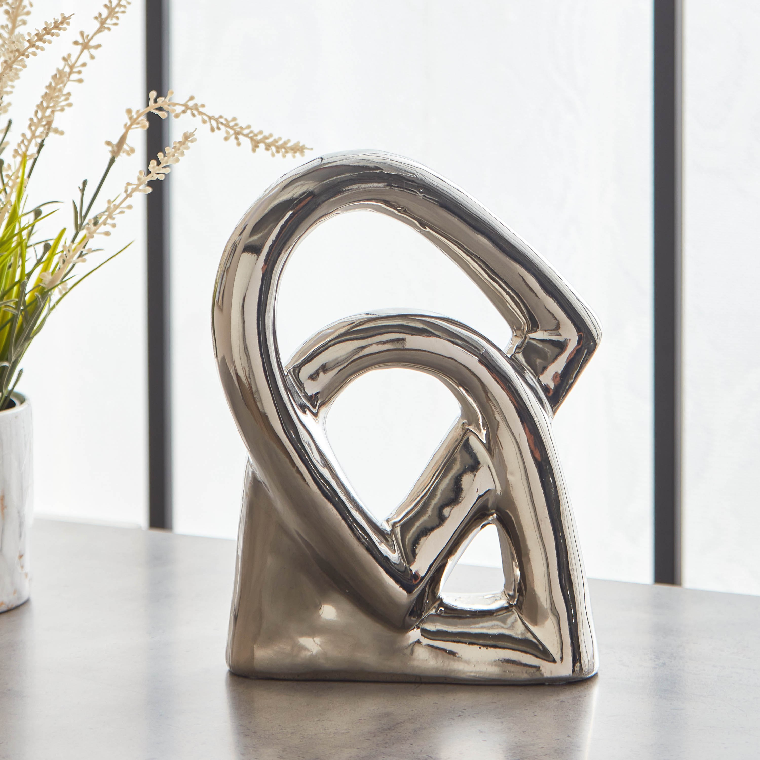 قطعة ديكور سيراميك من سيف - 17.5x8x22.5 سم-hbxhomeware-homedecor-figurinesandornaments-image-1