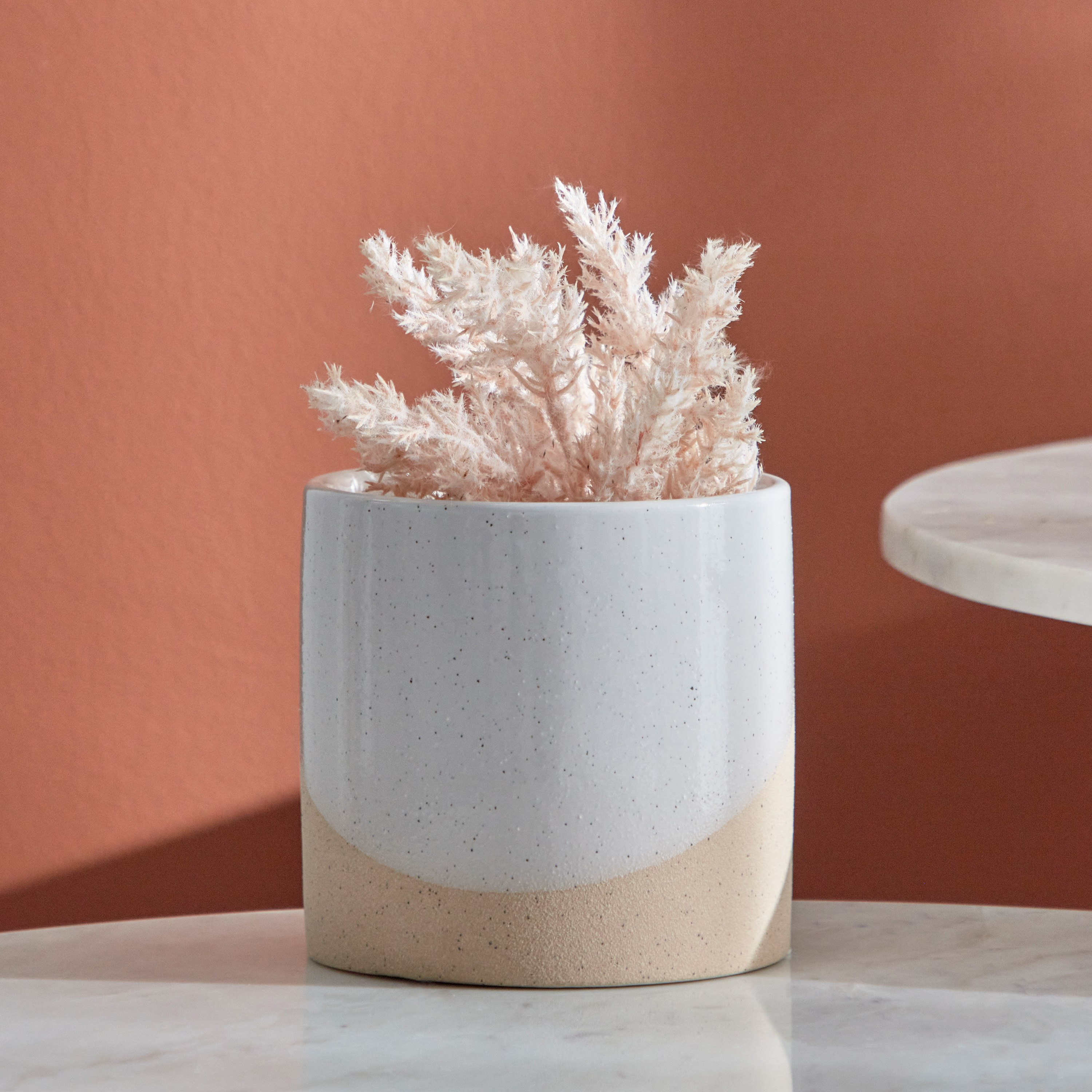 وعاء نباتات سيراميك من سانسا - 13.5x13.5x13 سم-hbxhomeware-hbxdecorandfurnishings-image-1