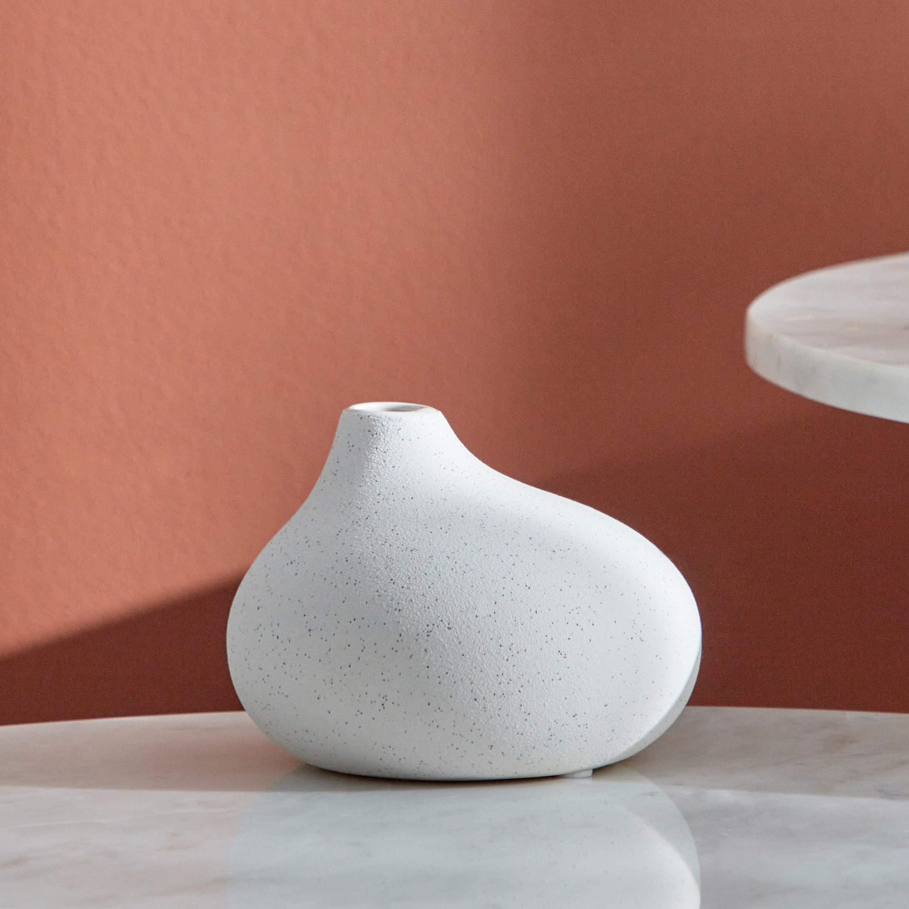 مزهرية سيراميك من سانسا- 12.5x12.5x9.5 سم-hbxbedroom-decorandaccessories-vases-image-2