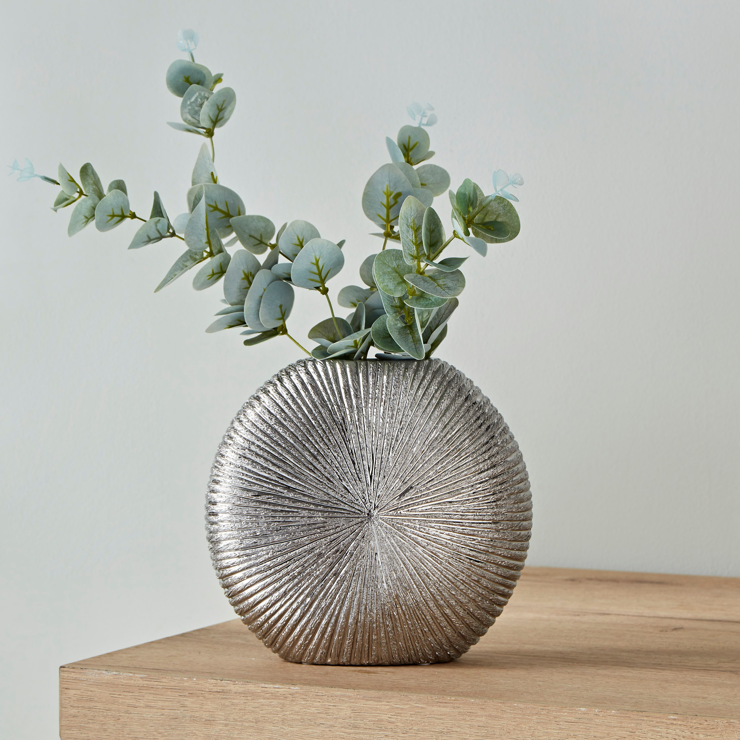 مزهرية سيراميك مستديرة ميتاليك من سانسا - 22x9x21 سم-hbxbedroom-decorandaccessories-vases-image-1
